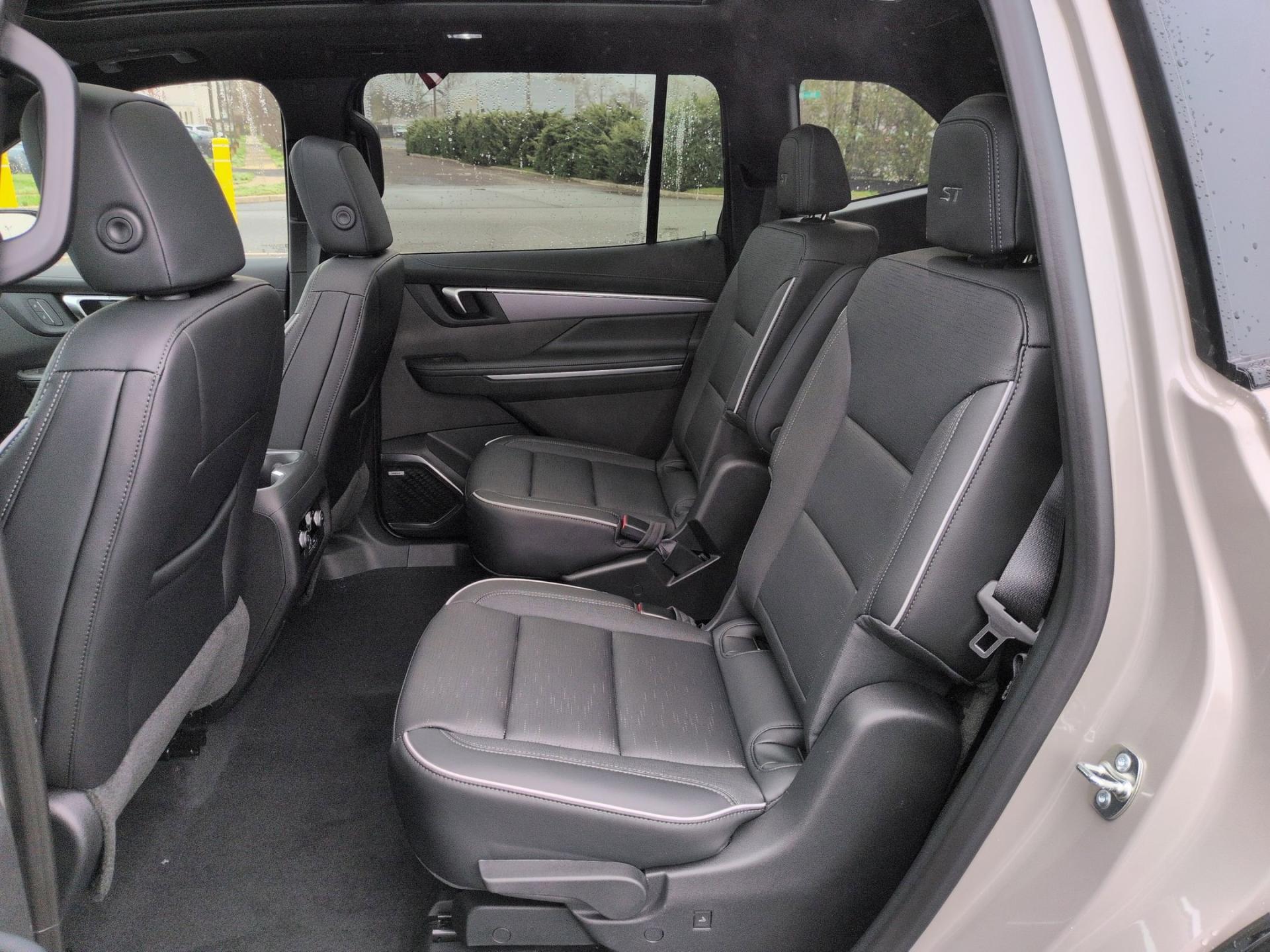 2026 Buick Enclave Sport Touring - Photo 25