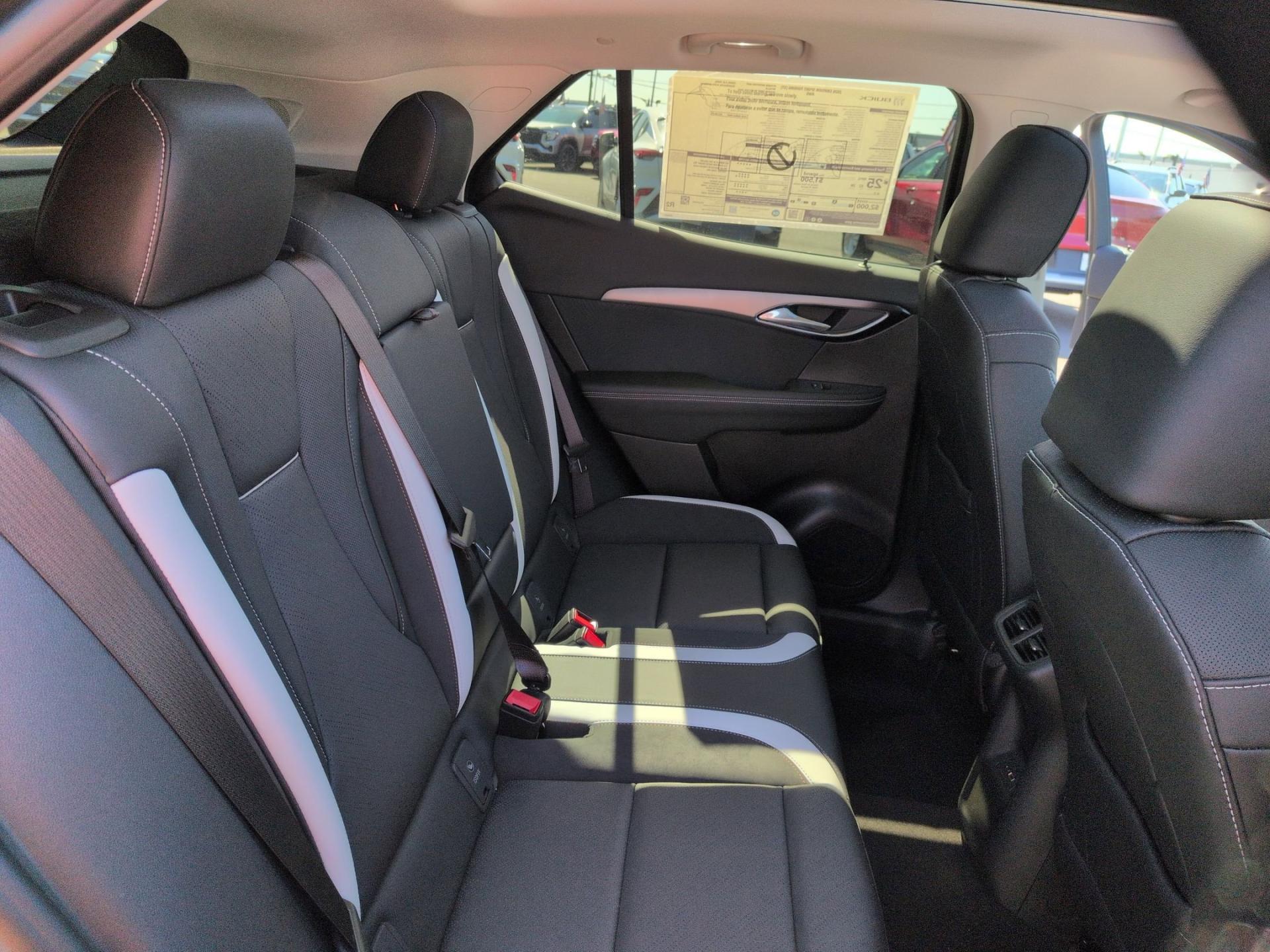 2026 Buick Envision Sport Touring - Photo 27