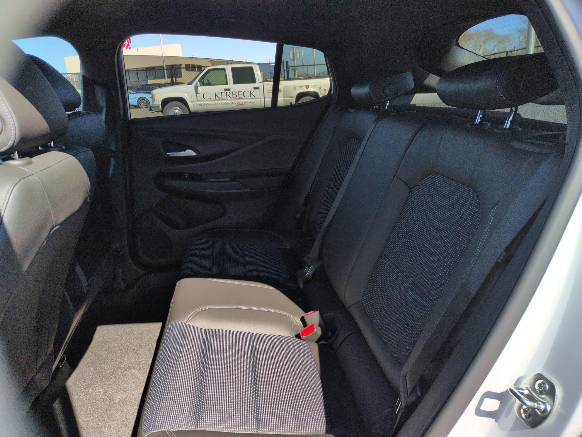 2026 Buick Envista Preferred - Photo 25
