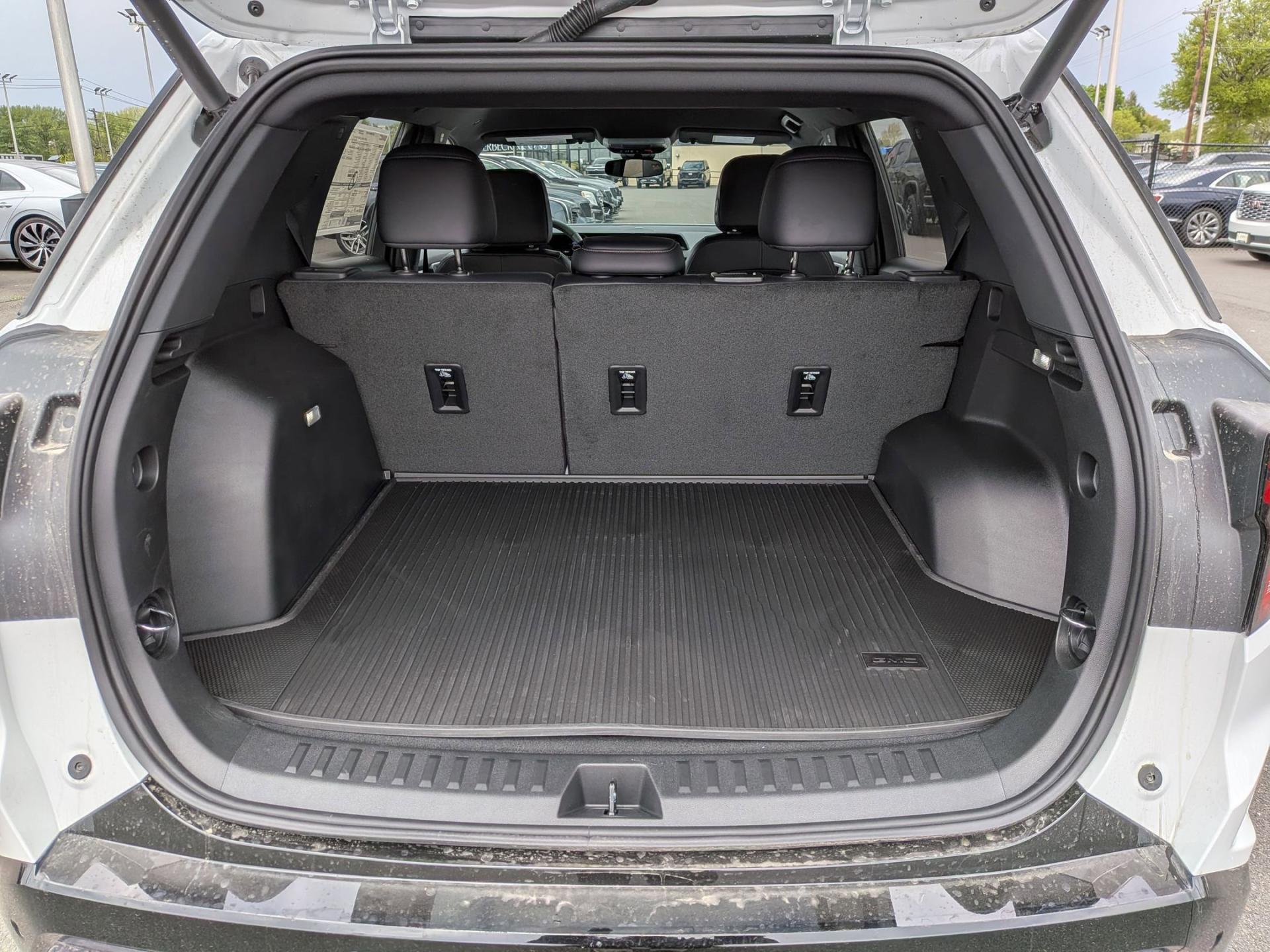 2026 GMC Terrain AT4 - Photo 25