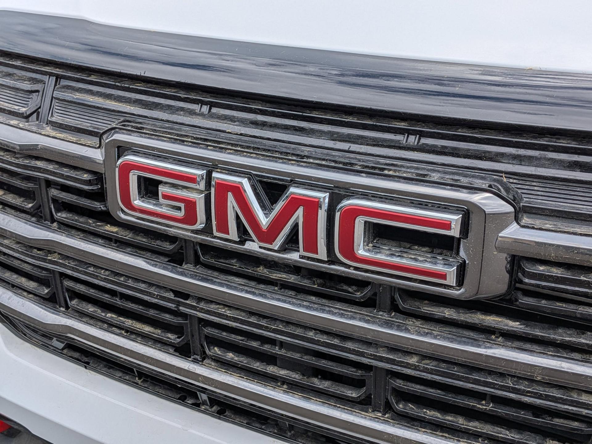 2026 GMC Terrain AT4 - Photo 30