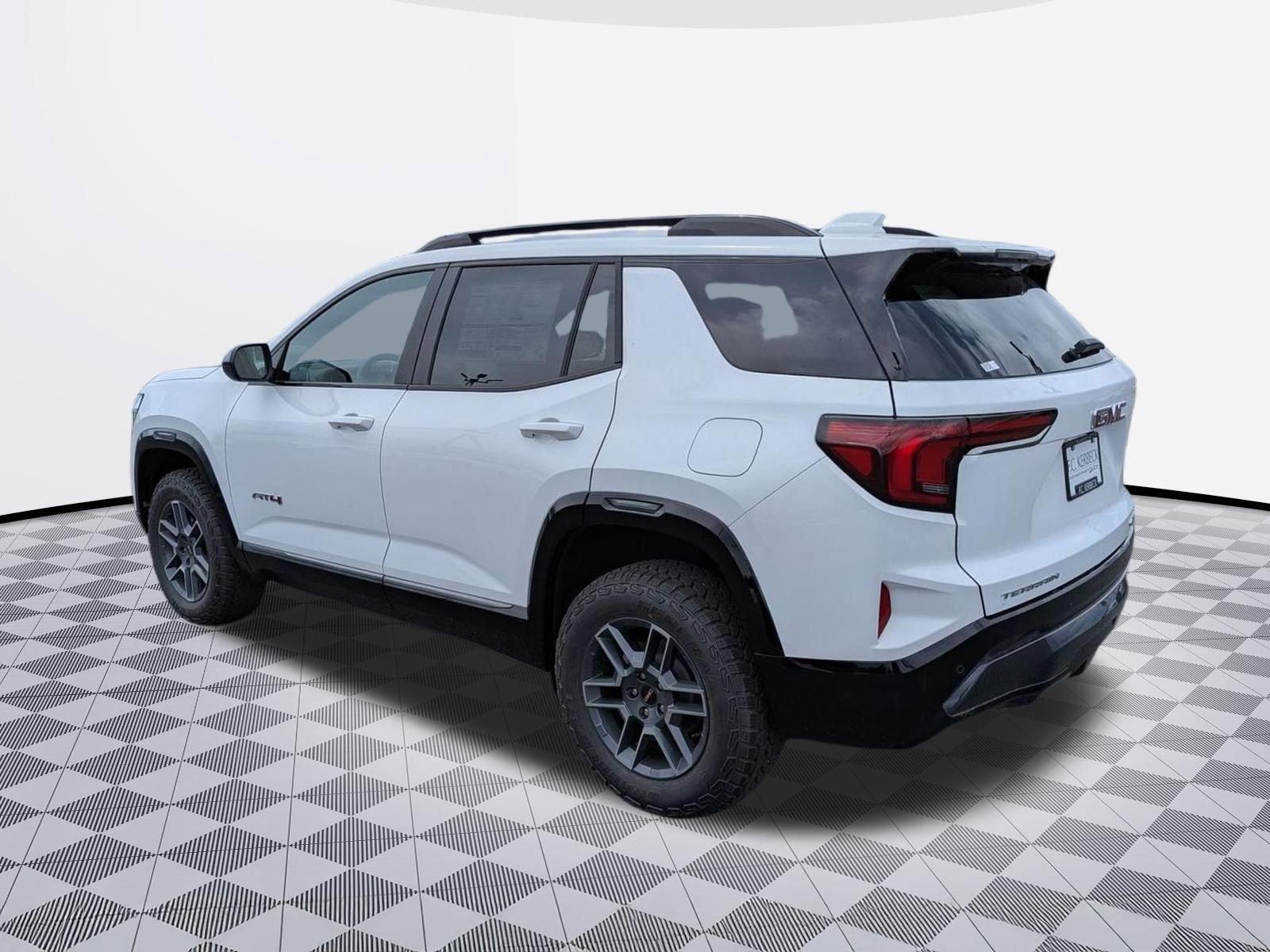 2026 GMC Terrain AT4 - Photo 7