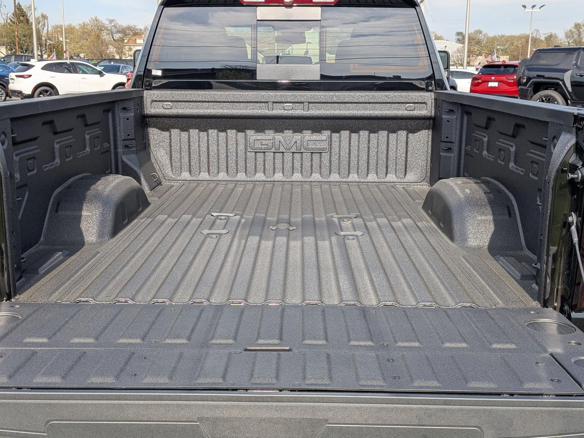 2026 GMC Sierra 2500HD Denali - Photo 23