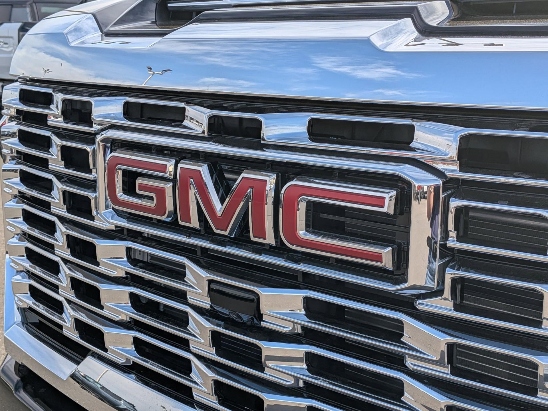 2026 GMC Sierra 2500HD Denali - Photo 28