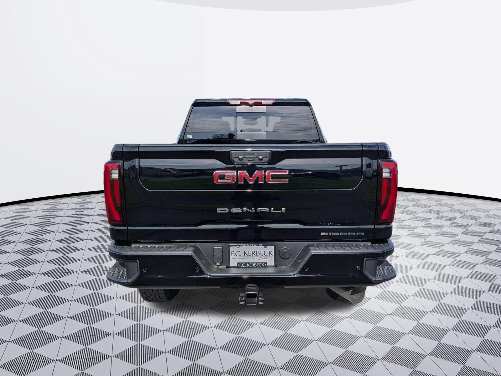2026 GMC Sierra 2500HD Denali - Photo 4