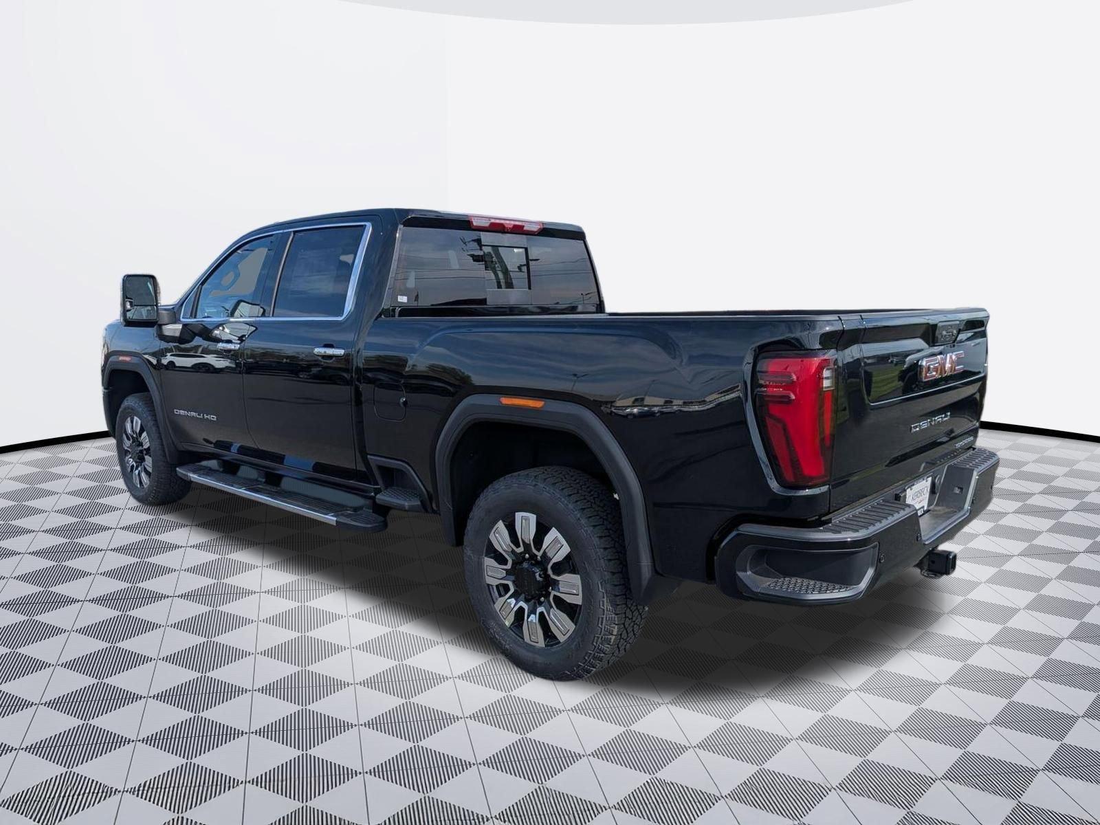 2026 GMC Sierra 2500HD Denali - Photo 5