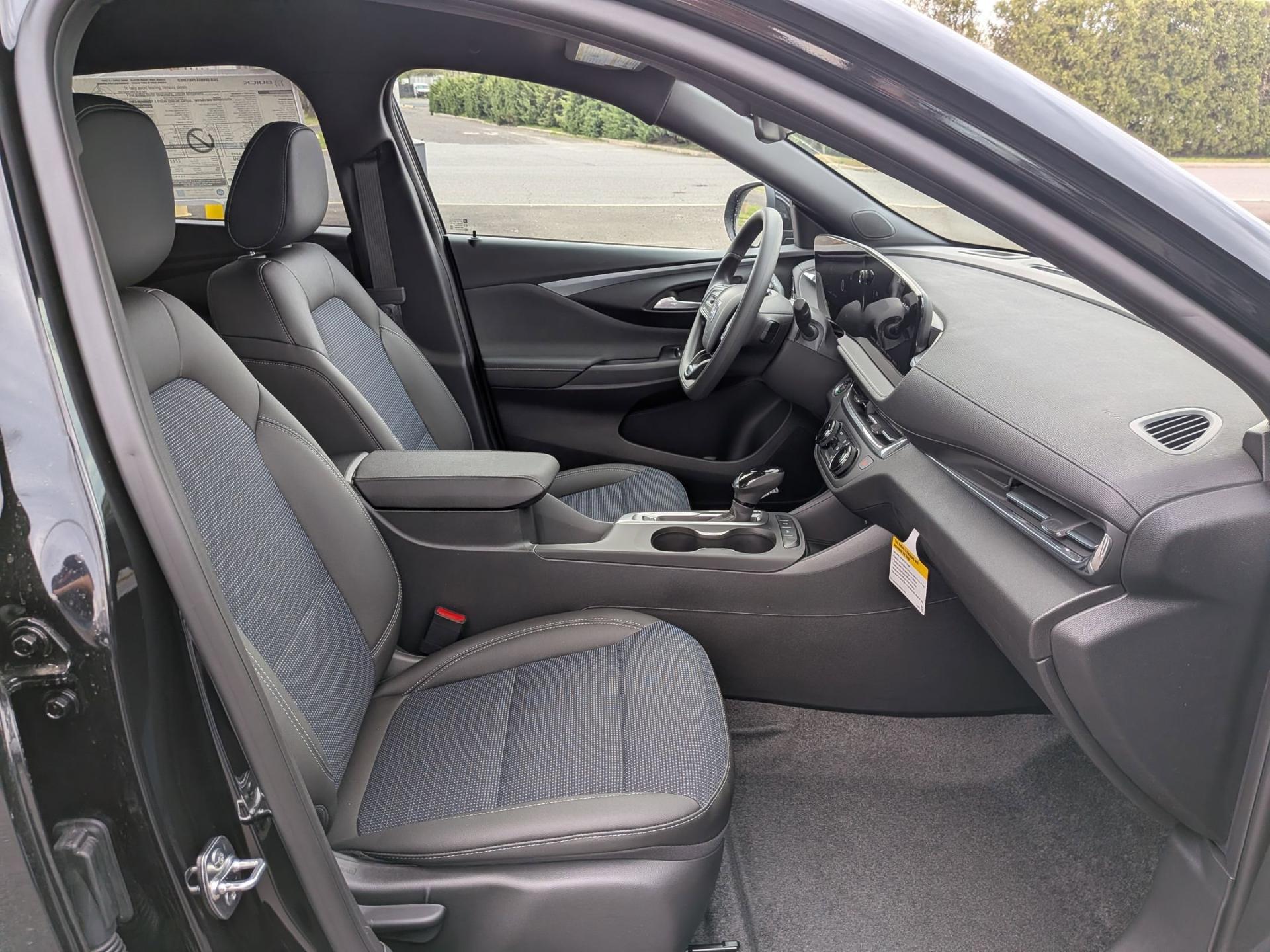 2026 Buick Envista Preferred - Photo 25