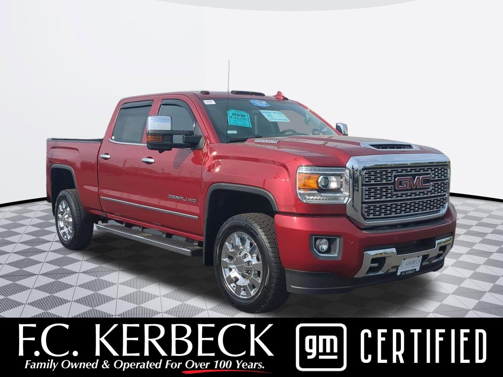 2018 GMC Sierra 4WD Crew Cab Standard Box Denali's photo