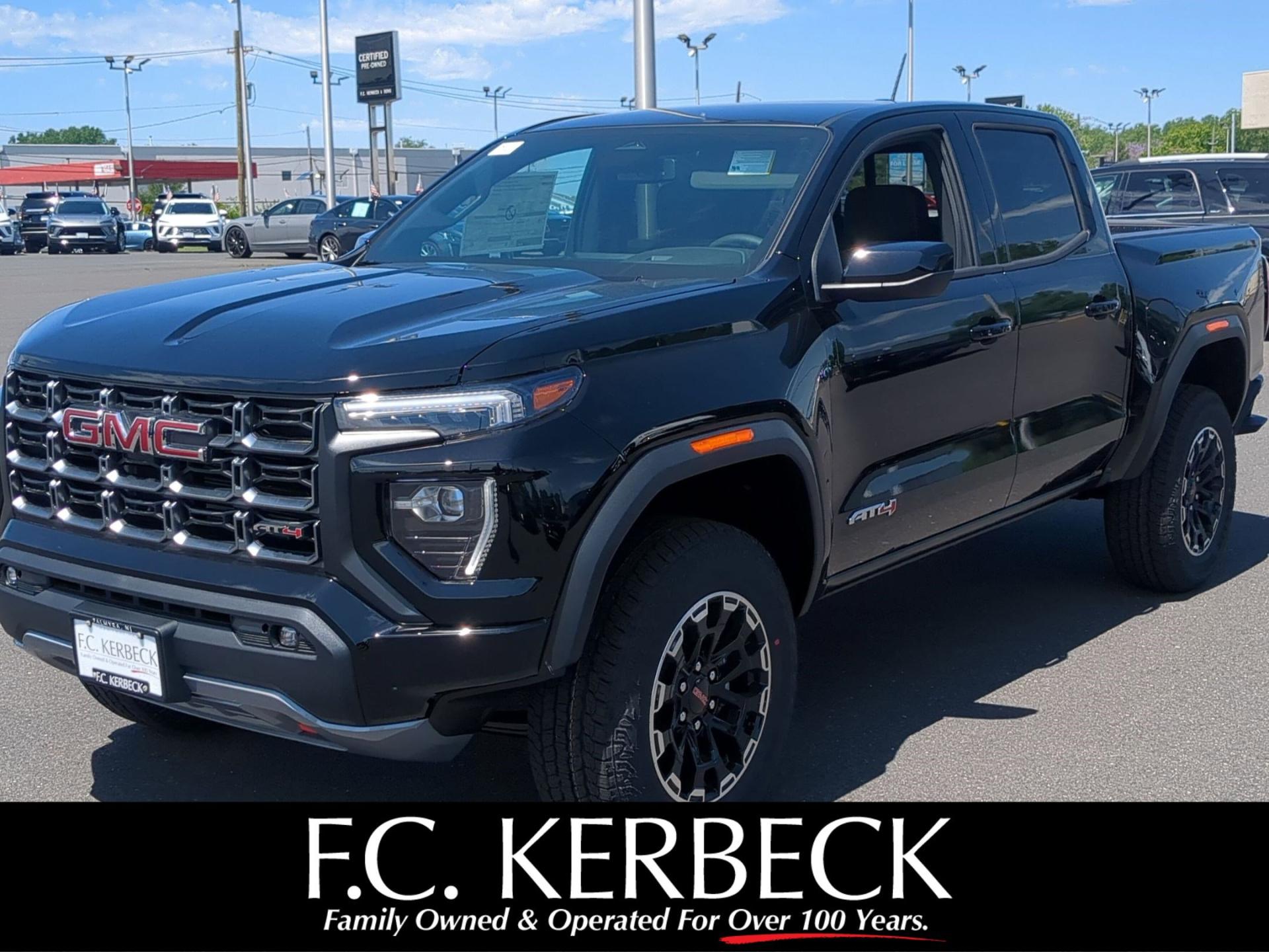 2026 GMC Canyon 4WD AT4 Crew Cab Short Box's photo