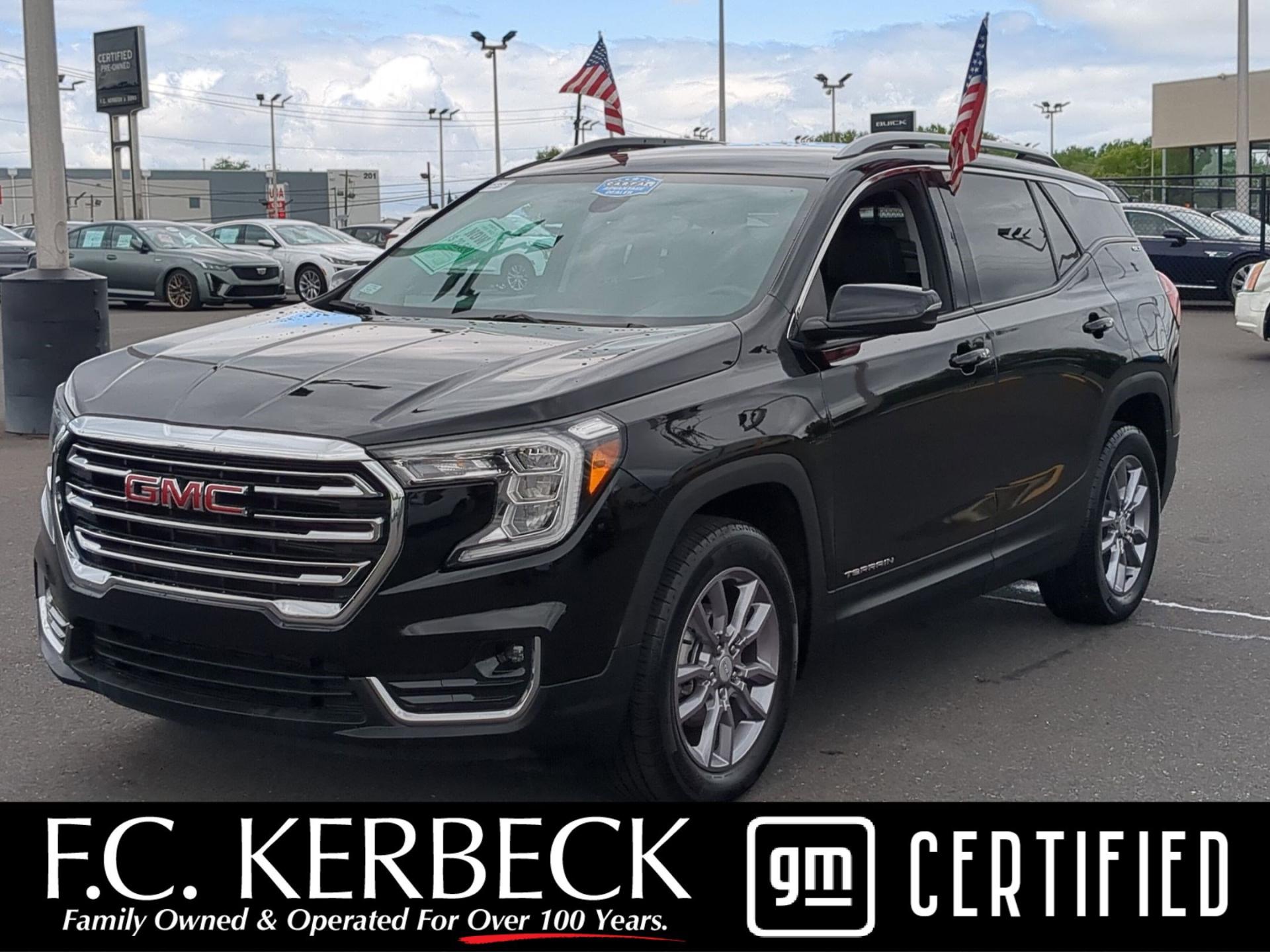 2023 GMC Terrain SLT AWD's photo