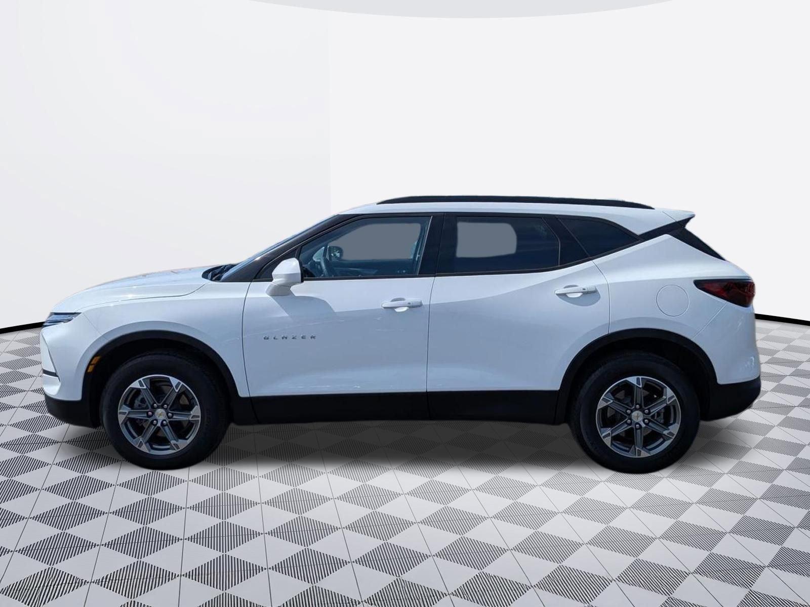 2024 Chevrolet Blazer 2LT - Photo 8
