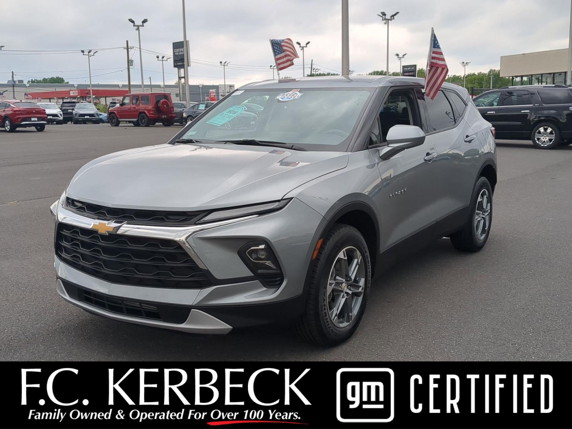 2023 Chevrolet Blazer 2.0T 2LT FWD's photo