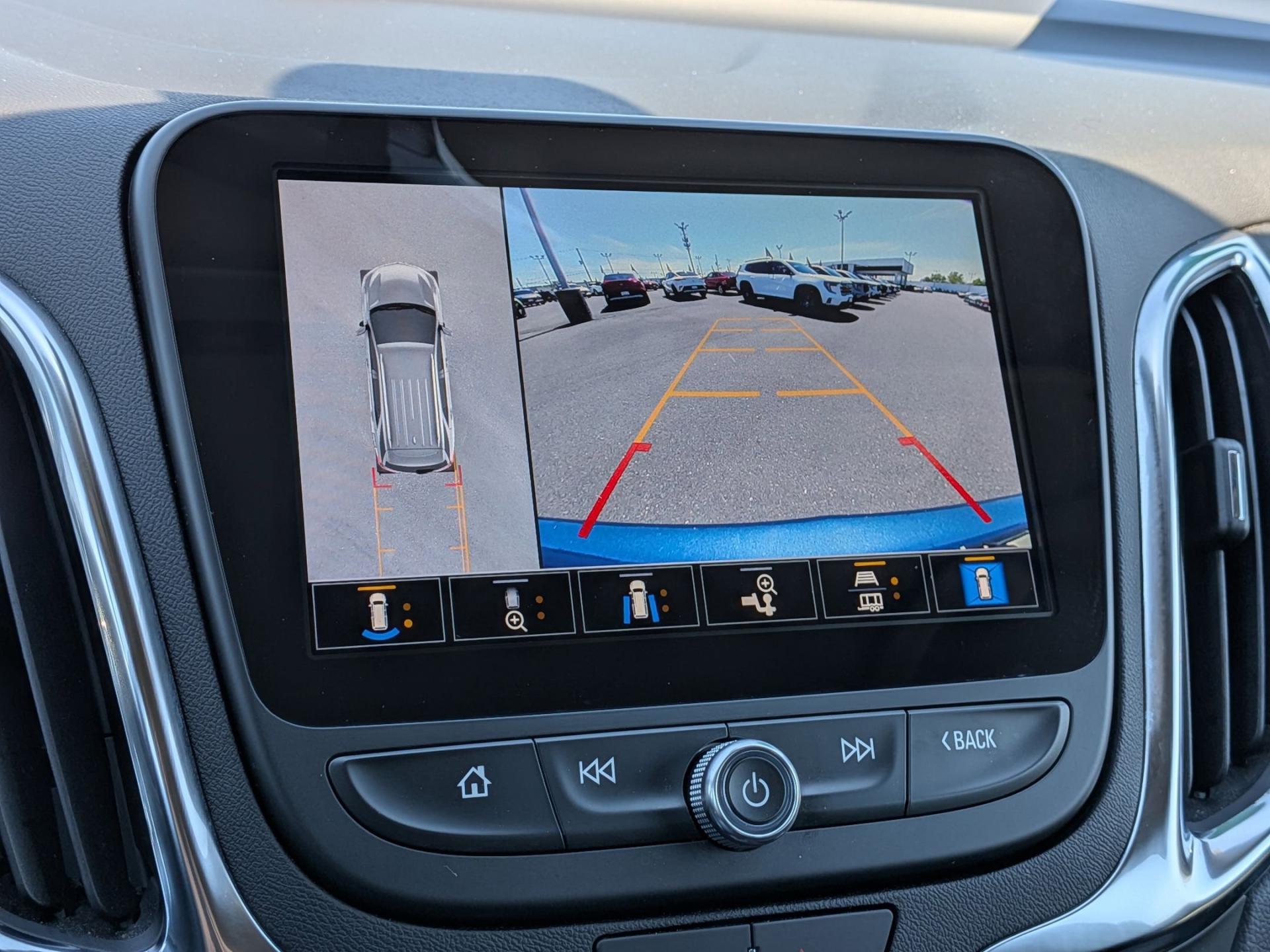 2024 Chevrolet Equinox LT - Photo 15