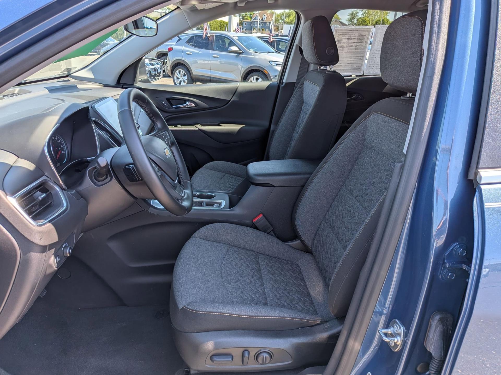 2024 Chevrolet Equinox LT - Photo 18