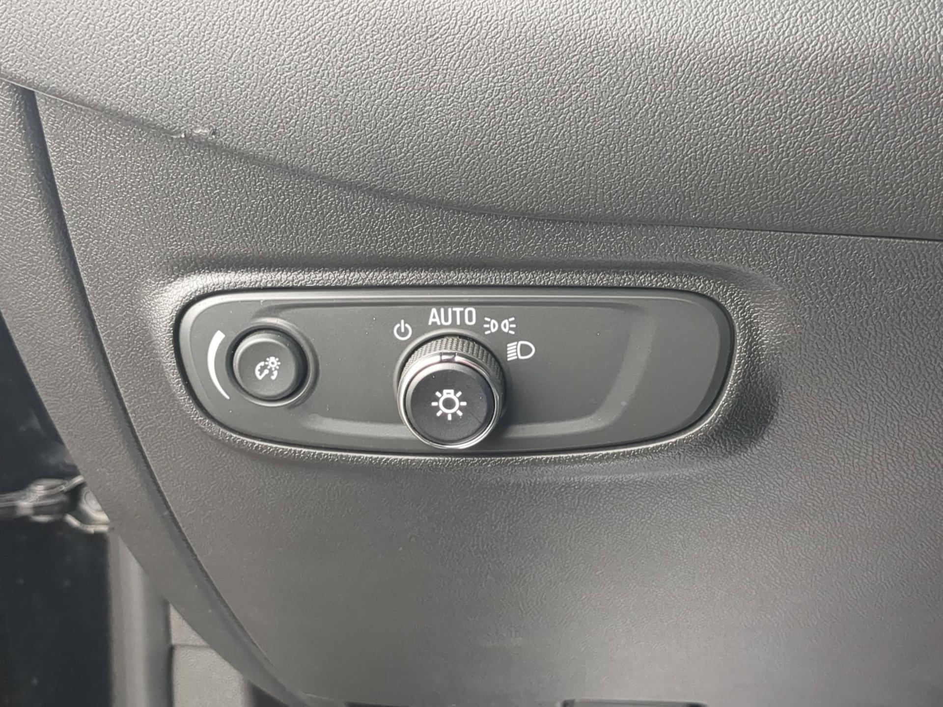 2024 Chevrolet Equinox LT - Photo 16