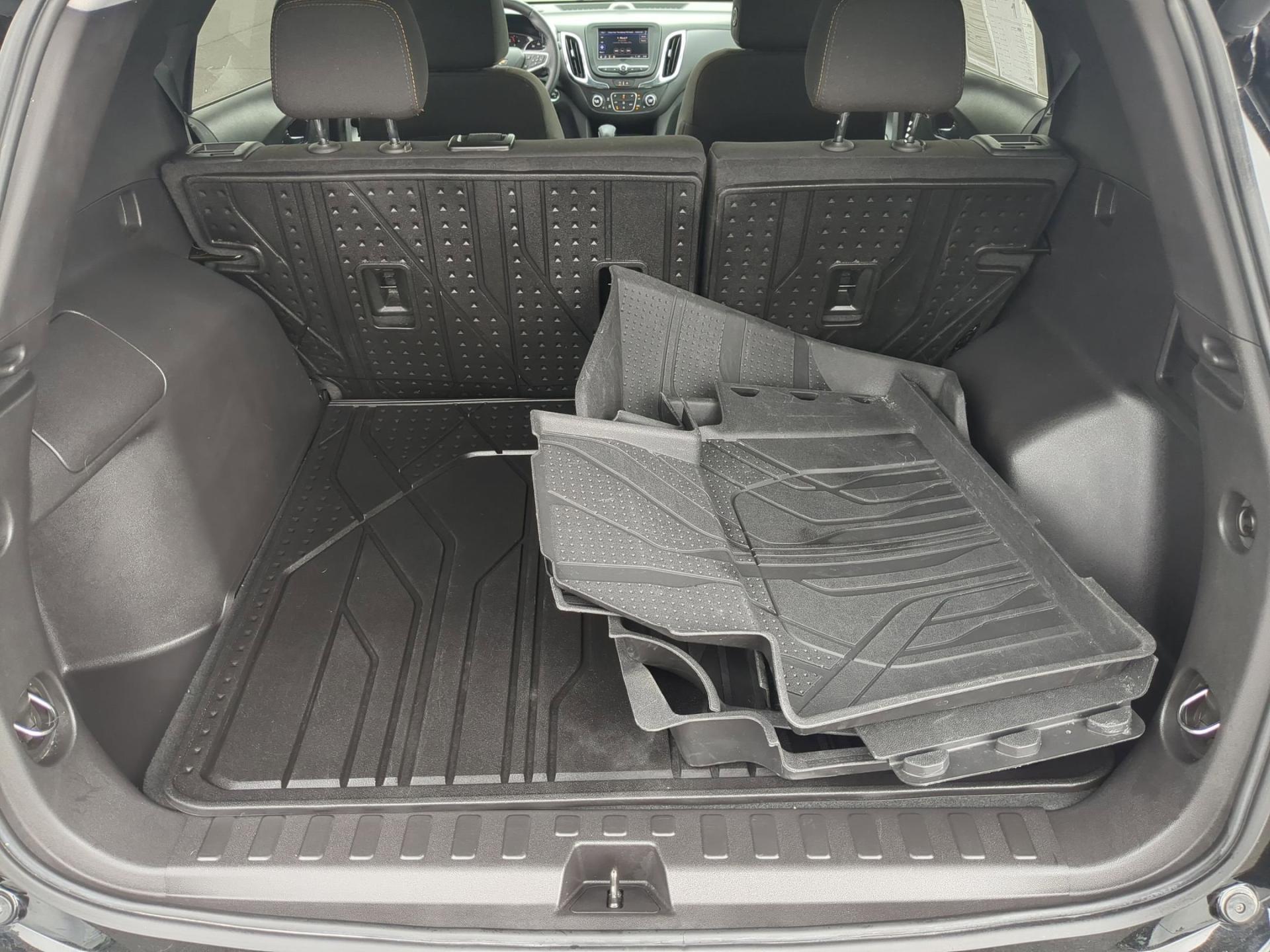 2024 Chevrolet Equinox LT - Photo 24