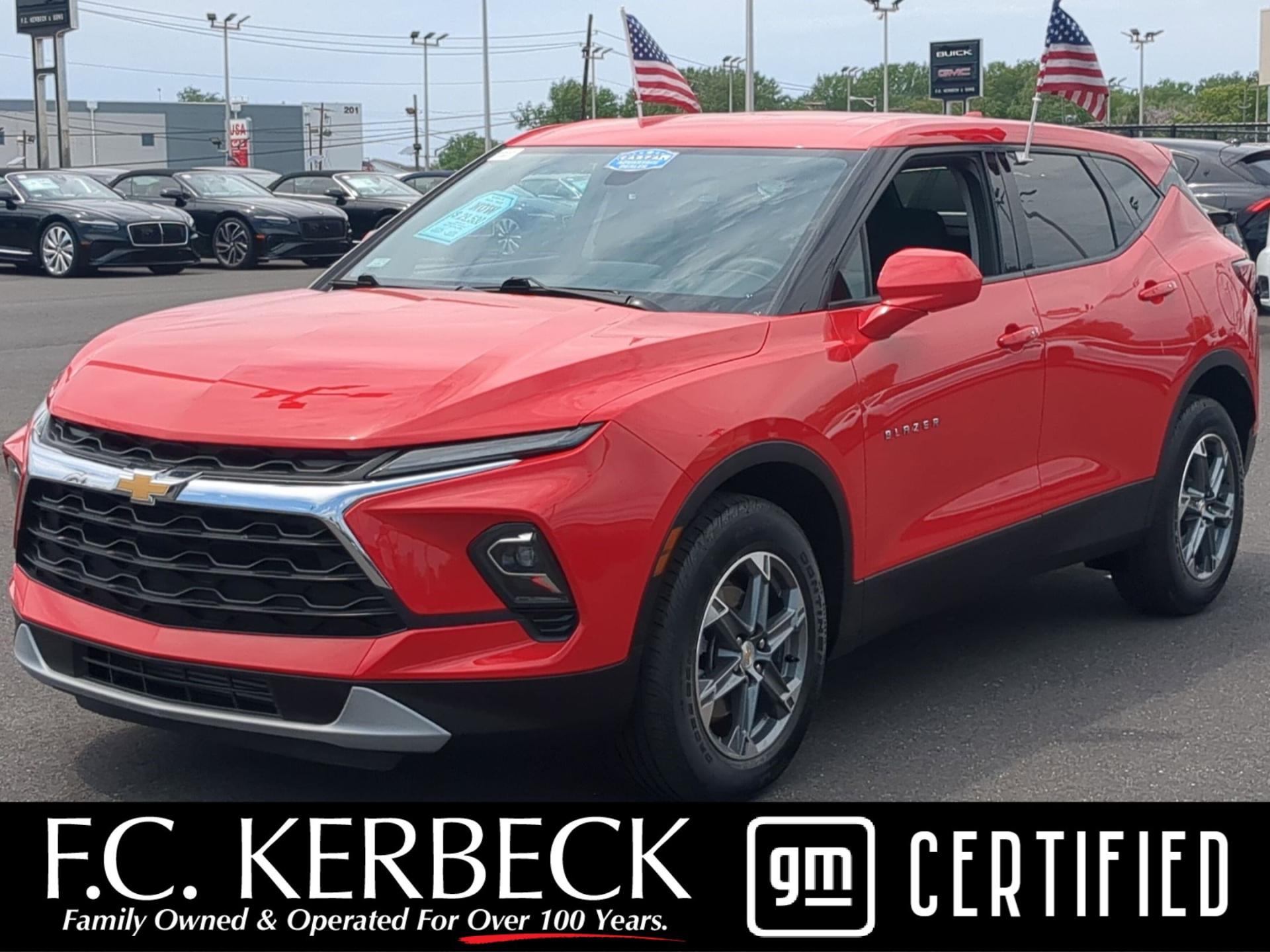 2023 Chevrolet Blazer 2.0T 2LT FWD's photo