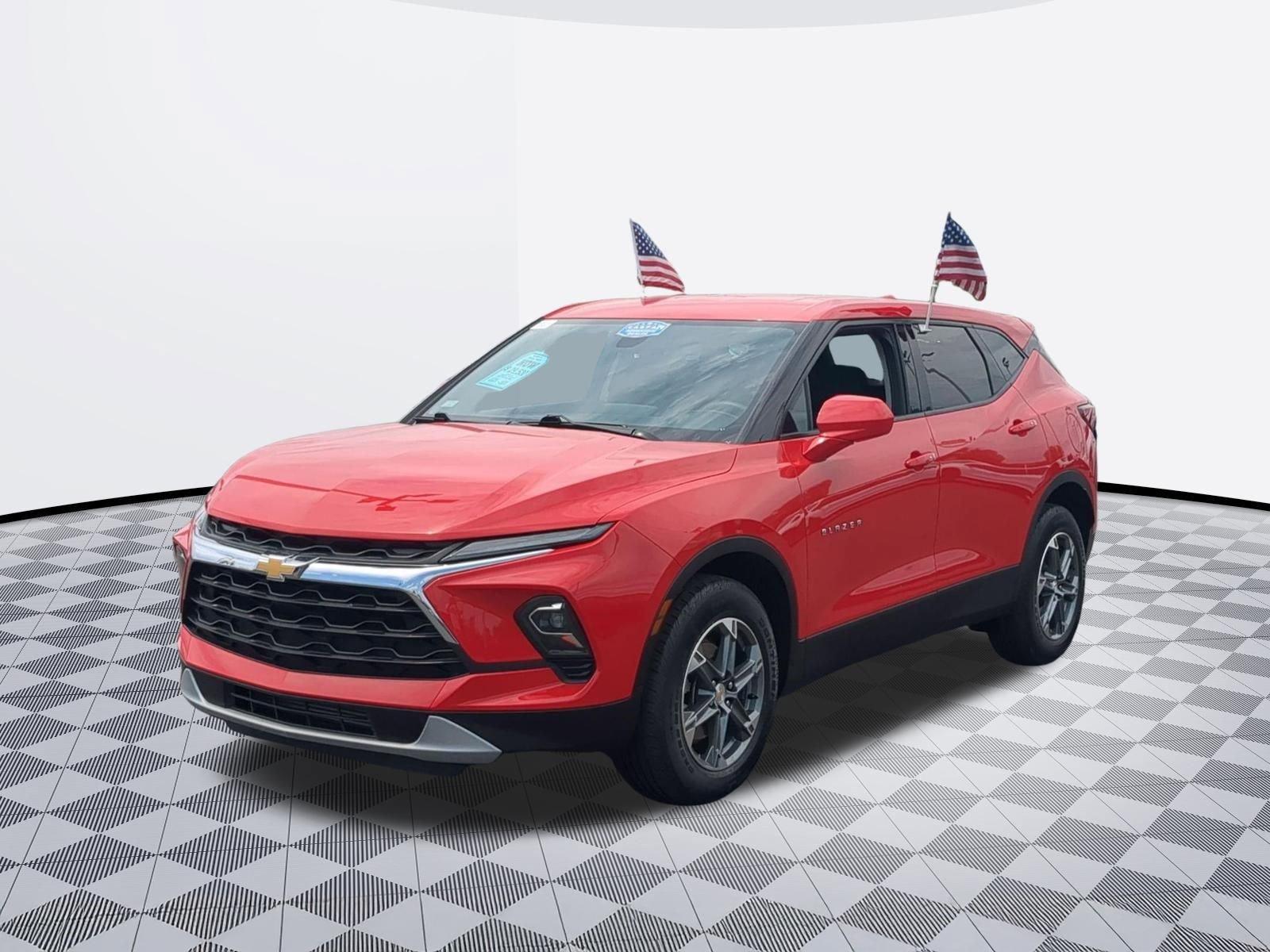 2023 Chevrolet Blazer 2.0T 2LT FWD's photo