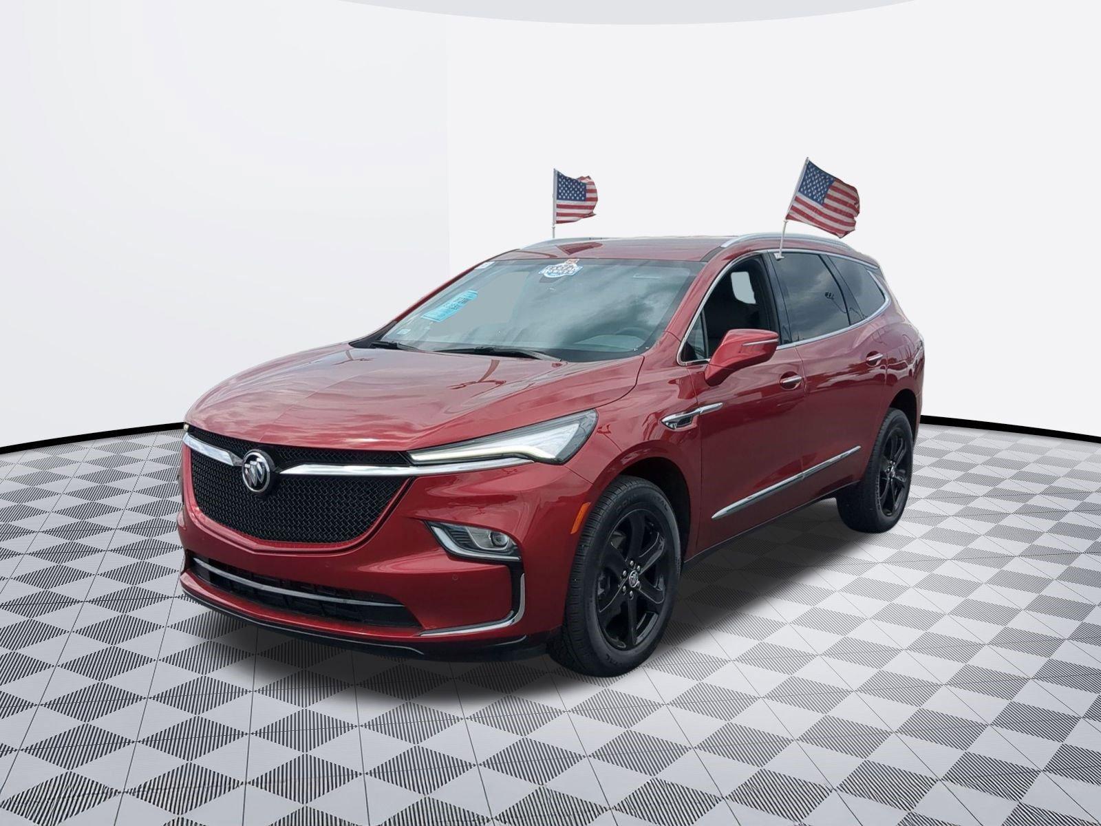 2023 Buick Enclave Essence's photo