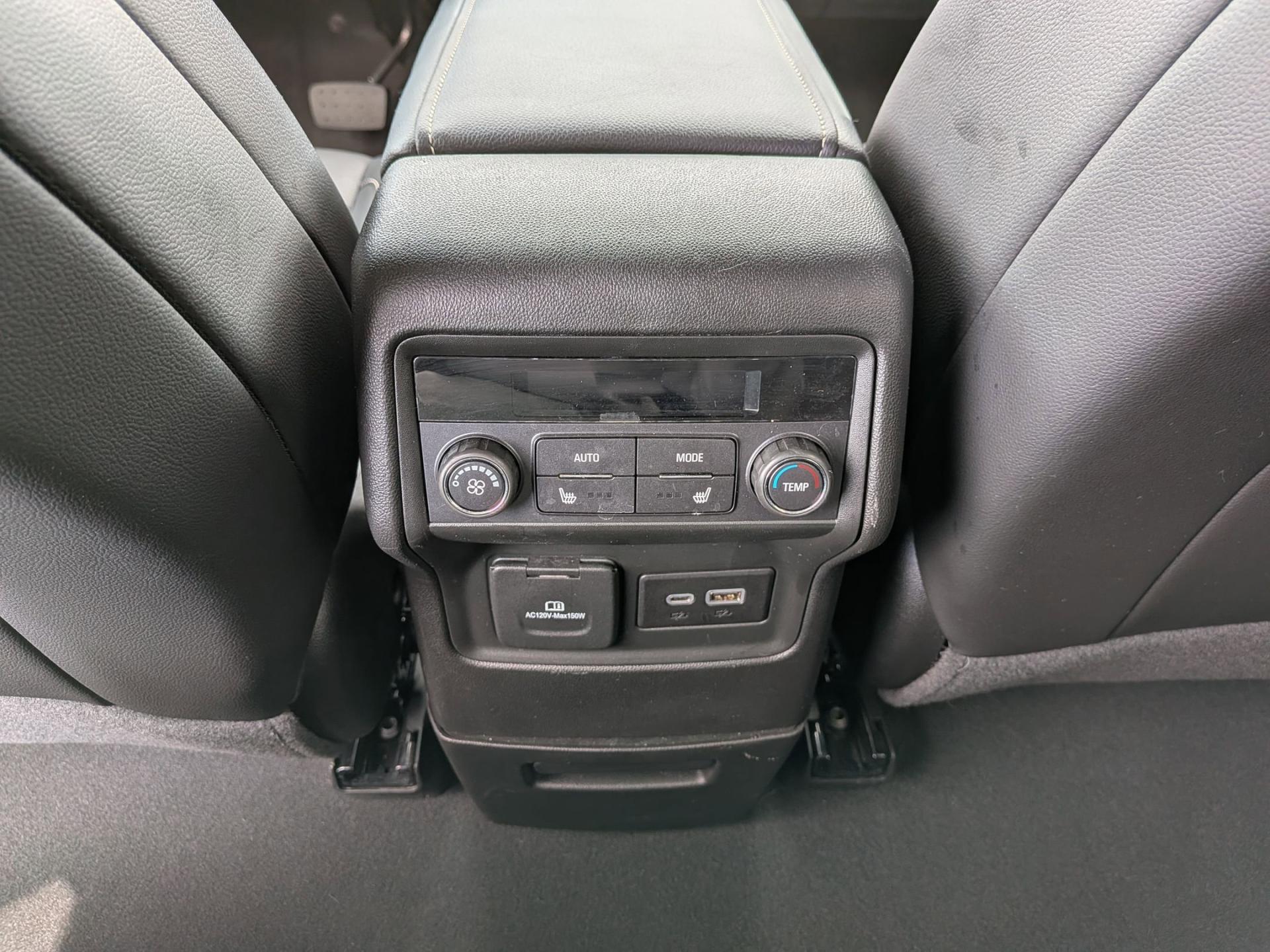 2023 GMC Acadia SLT - Photo 20