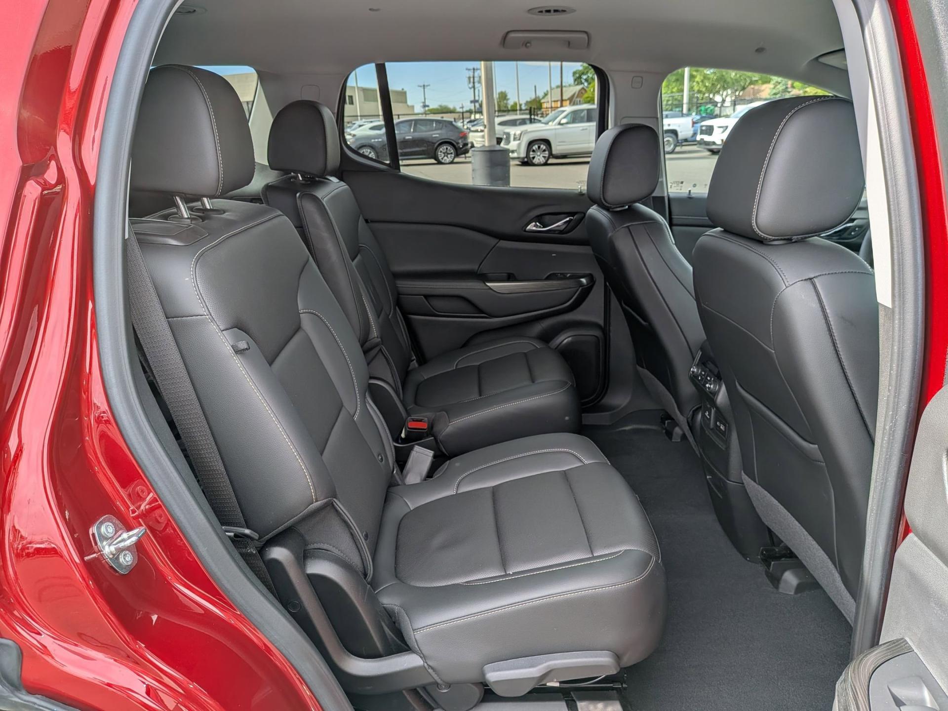 2023 GMC Acadia SLT - Photo 26