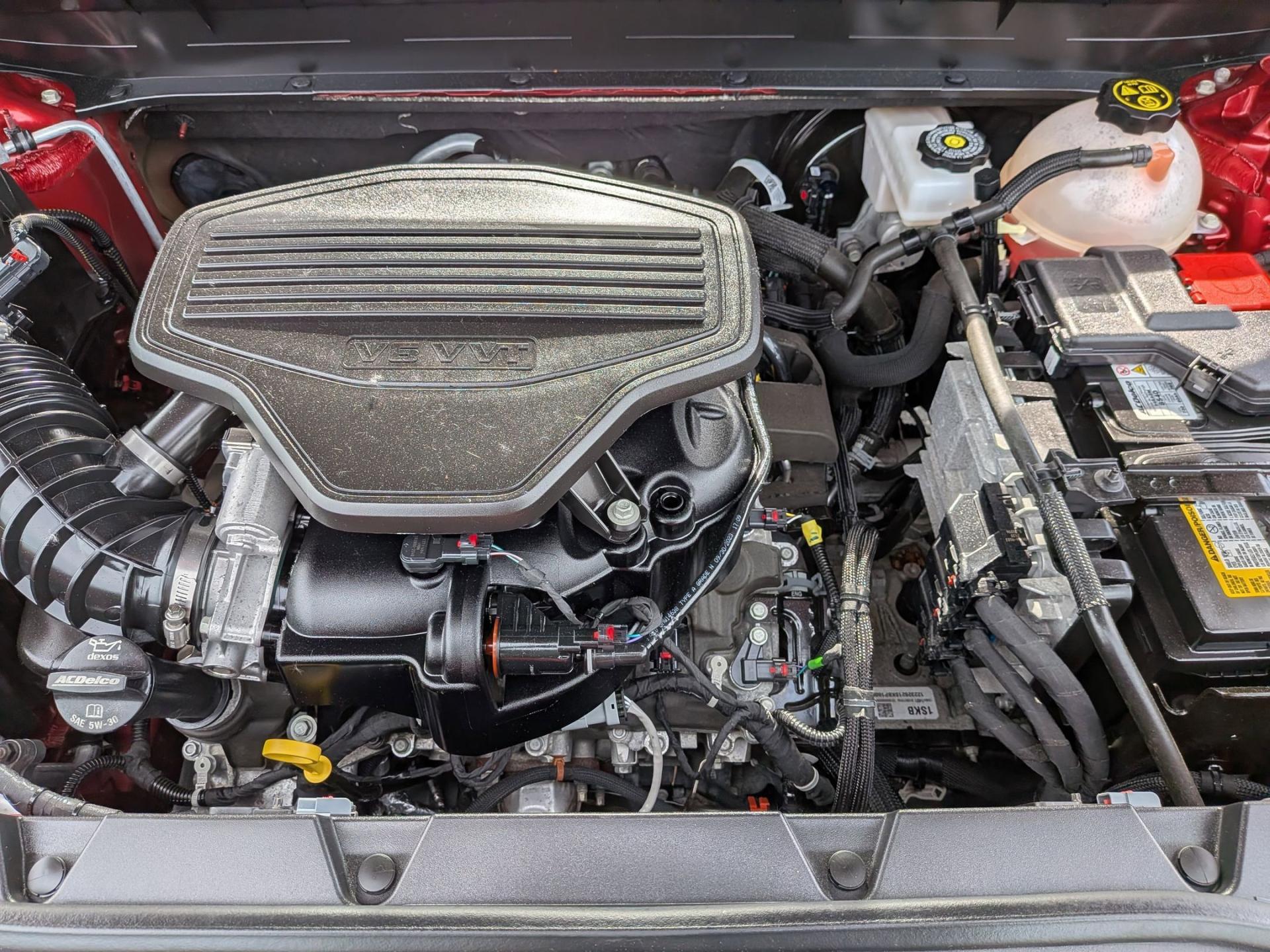 2023 GMC Acadia SLT - Photo 29