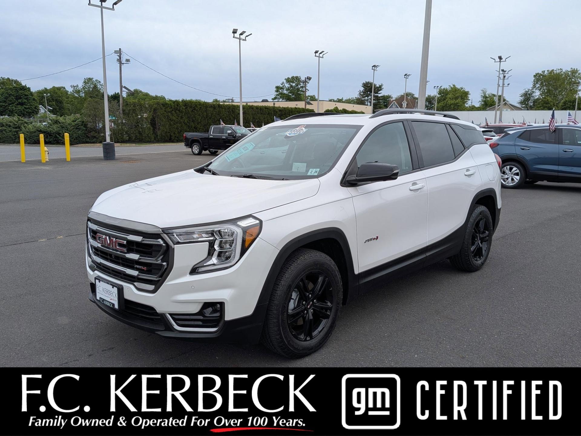 2023 GMC Terrain AT4 AWD's photo