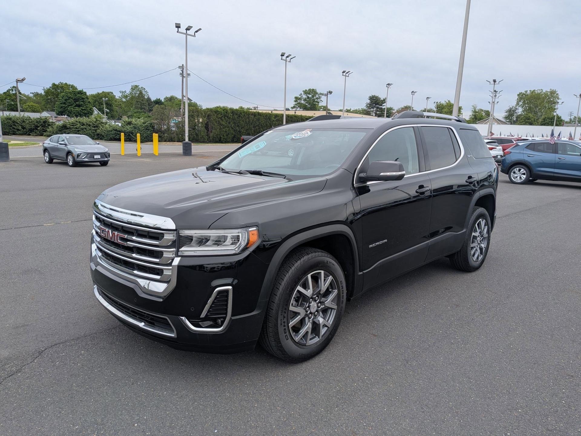 2023 GMC Acadia SLT AWD's photo