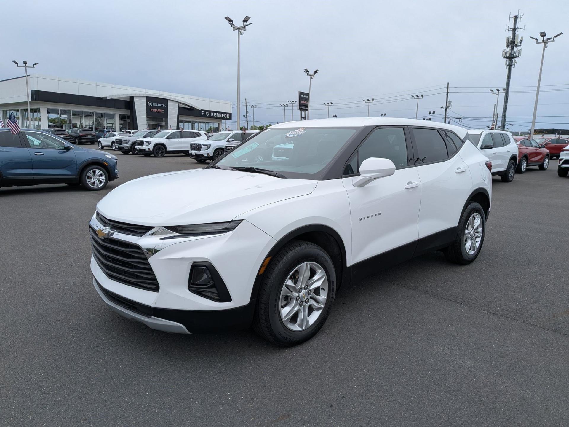 2022 Chevrolet Blazer 2.0T 2LT FWD's photo