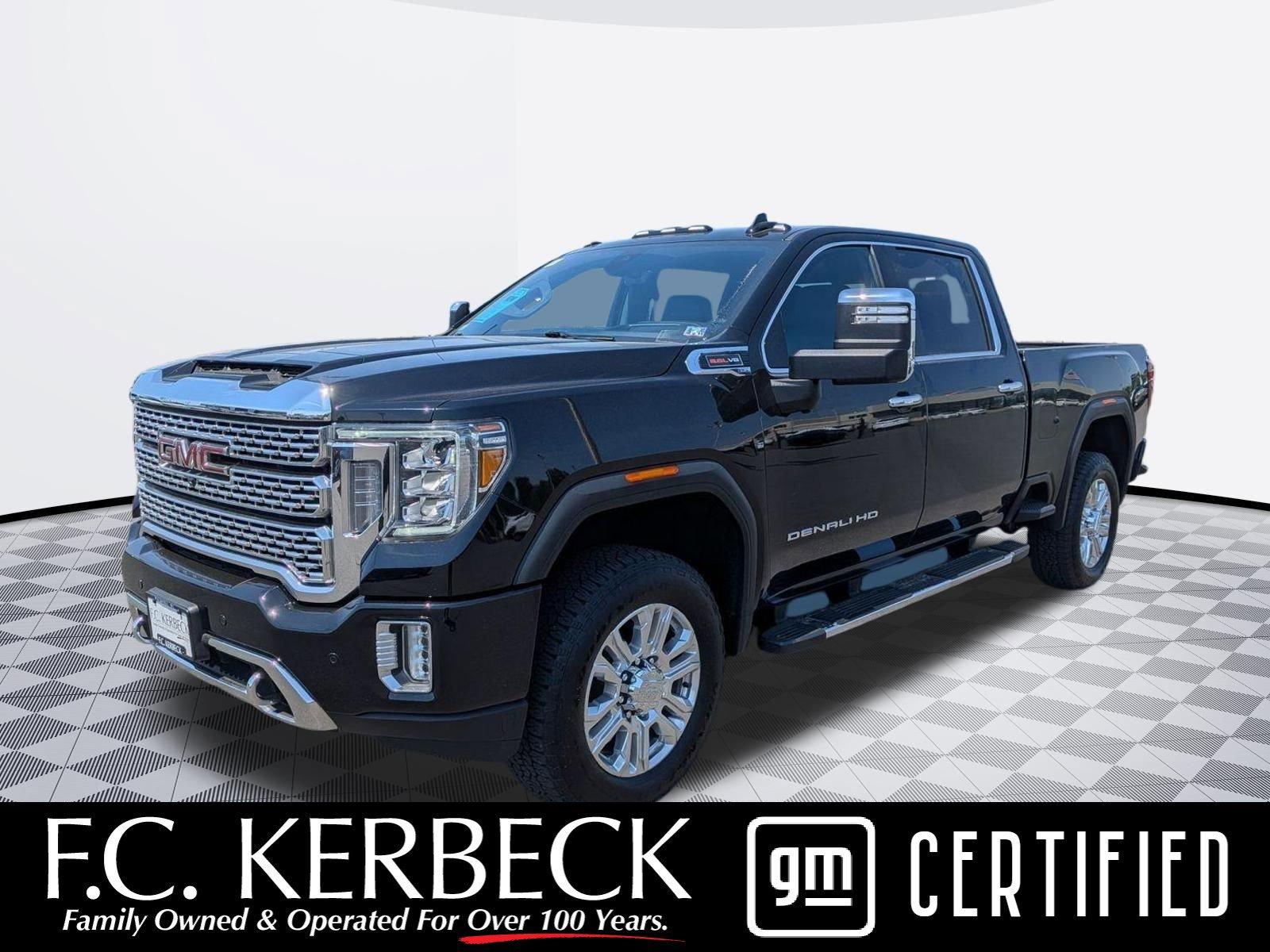 2022 GMC Sierra 4WD Crew Cab Standard Box Denali's photo