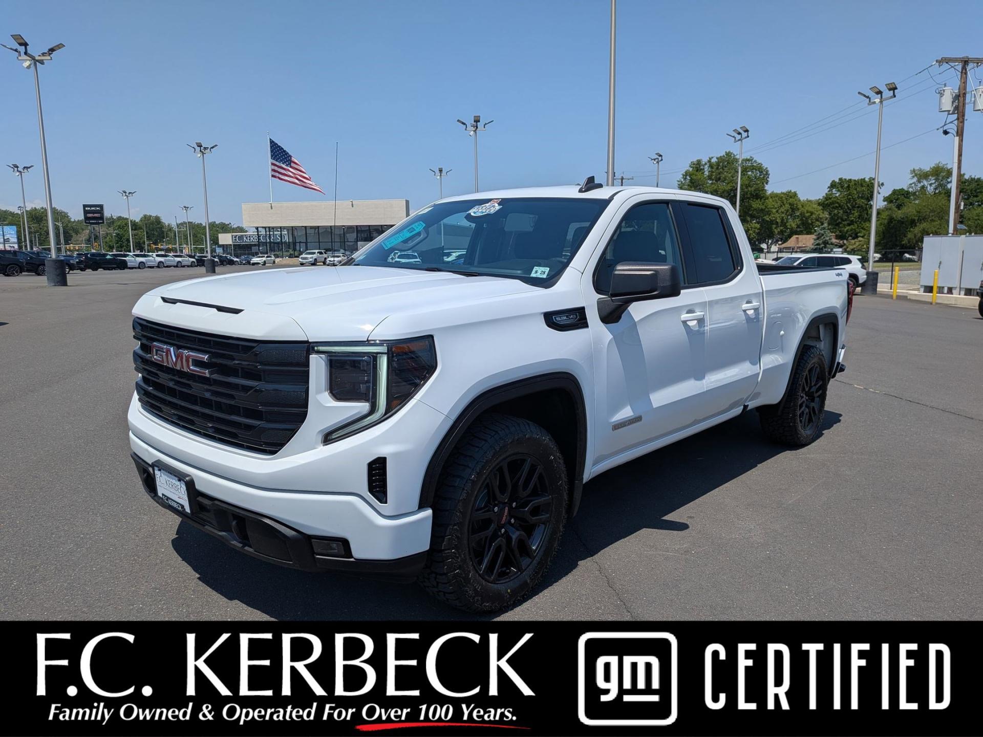2023 GMC Sierra 4WD Double Cab Standard Box Elevation's photo