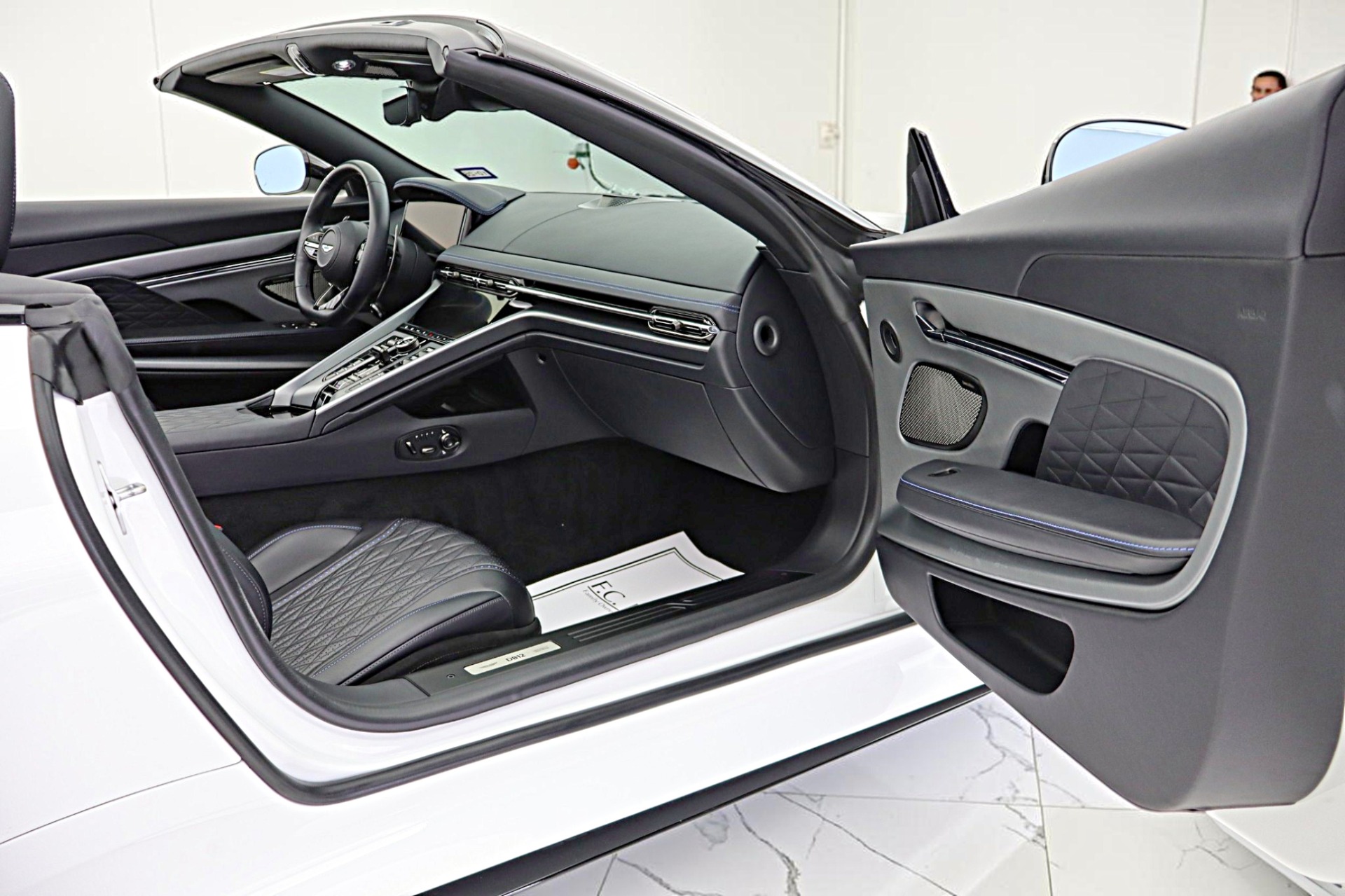 2024 Aston Martin DB12 Base - Photo 50