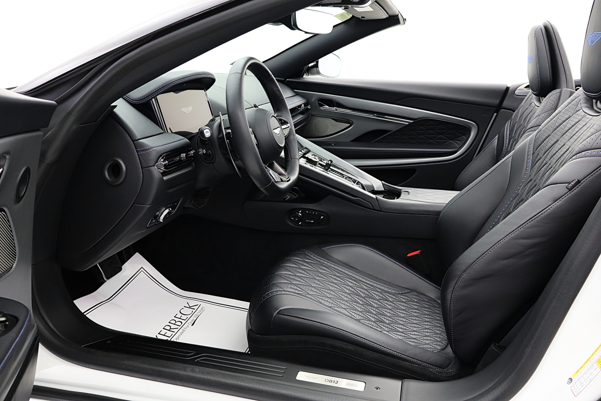 2024 Aston Martin DB12 Base - Photo 52