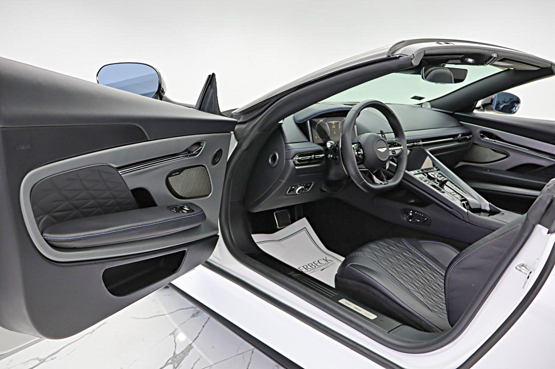 2024 Aston Martin DB12 Base - Photo 53