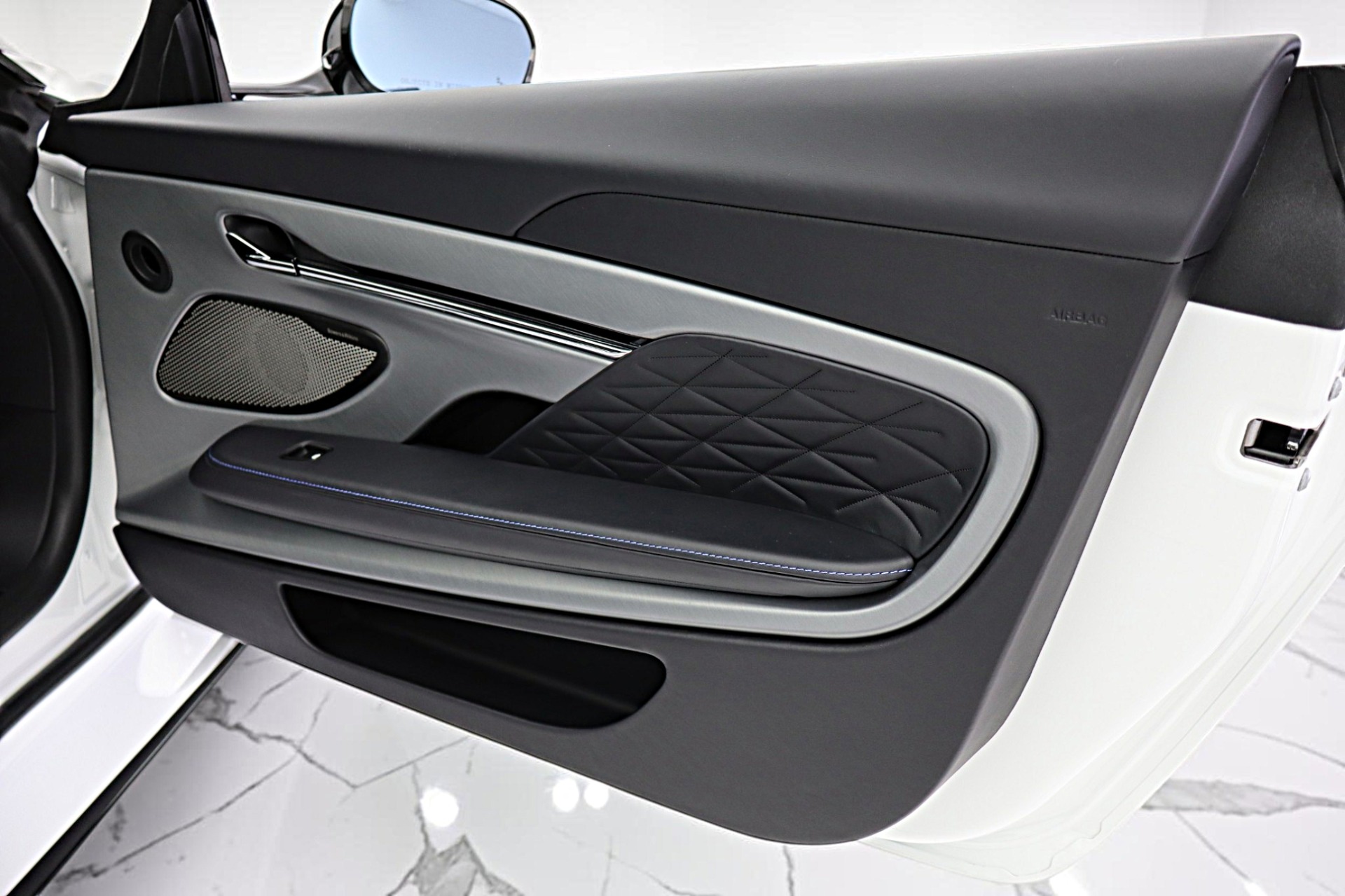 2024 Aston Martin DB12 Base - Photo 55