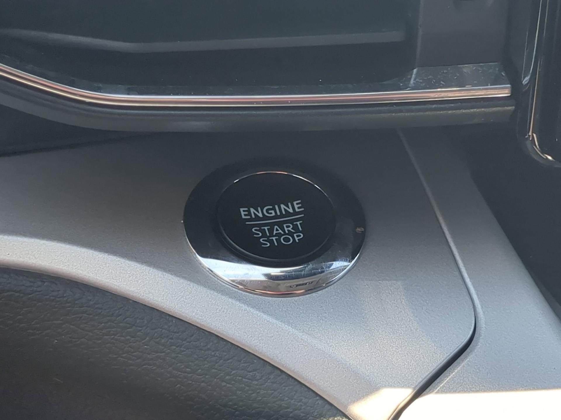 2023 Ford Explorer XLT - Photo 16