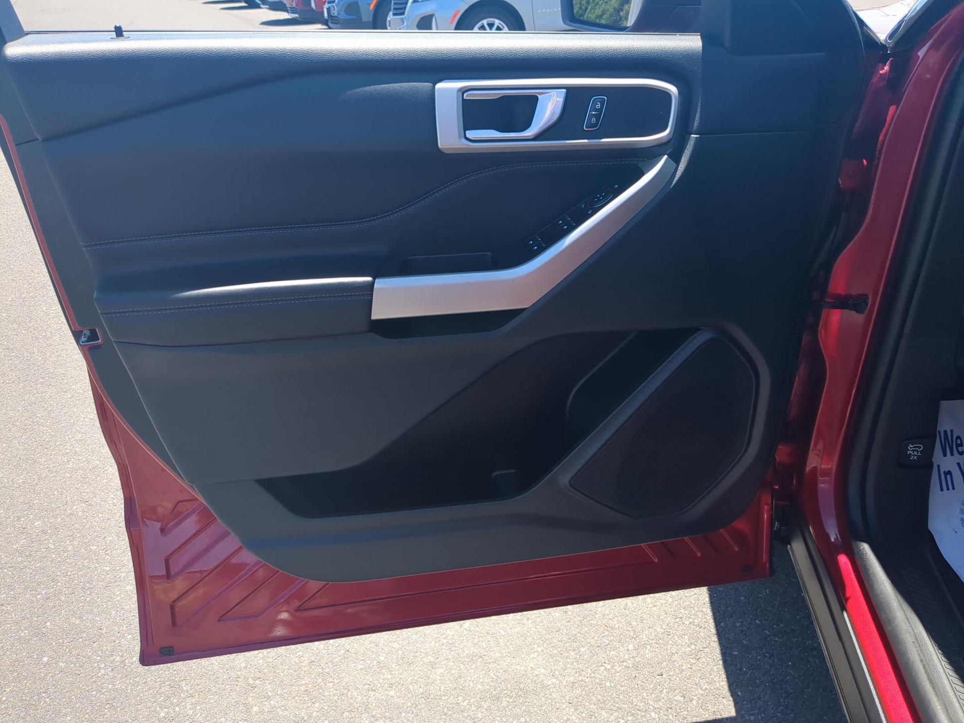 2023 Ford Explorer XLT - Photo 21