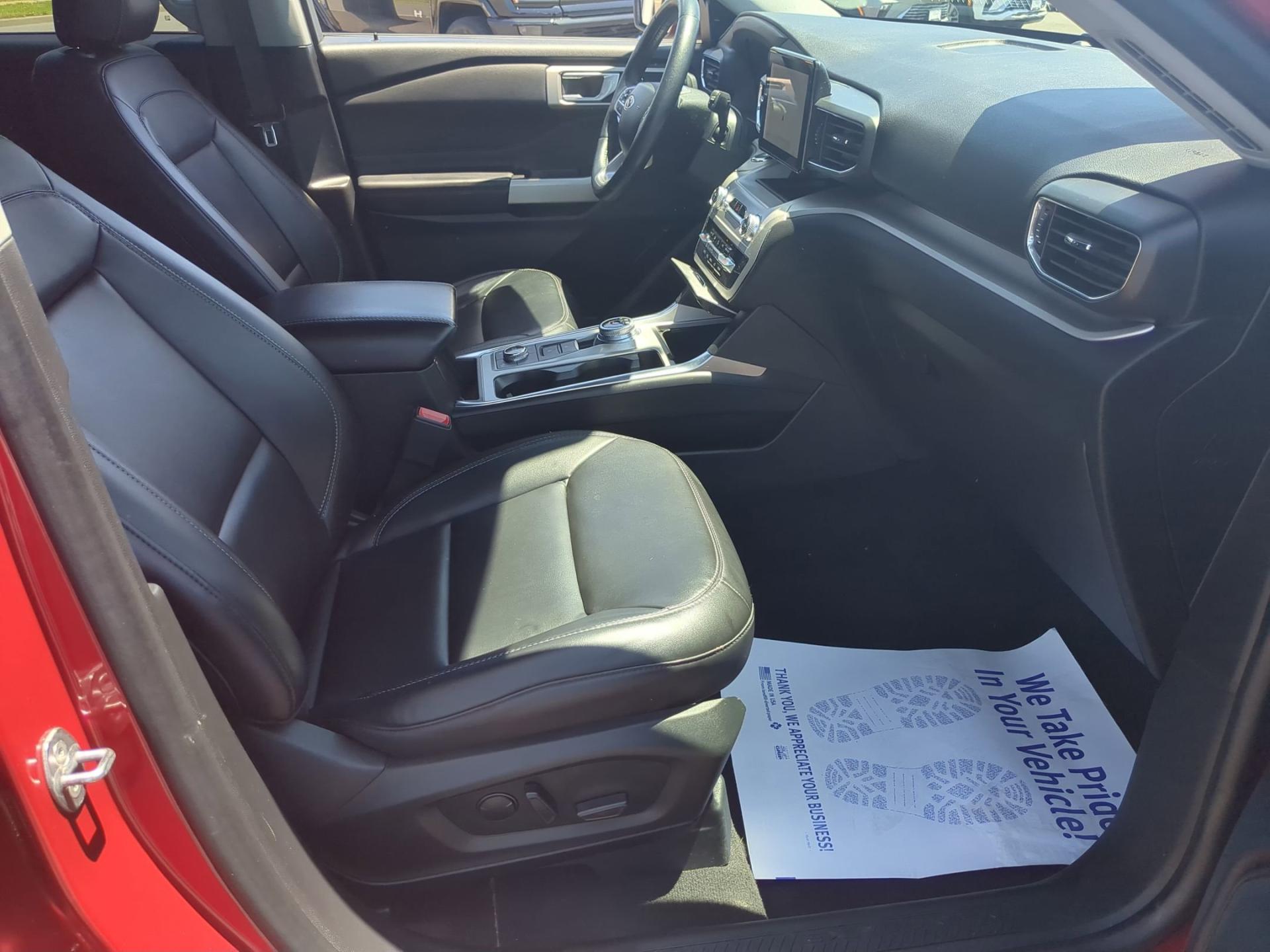 2023 Ford Explorer XLT - Photo 27