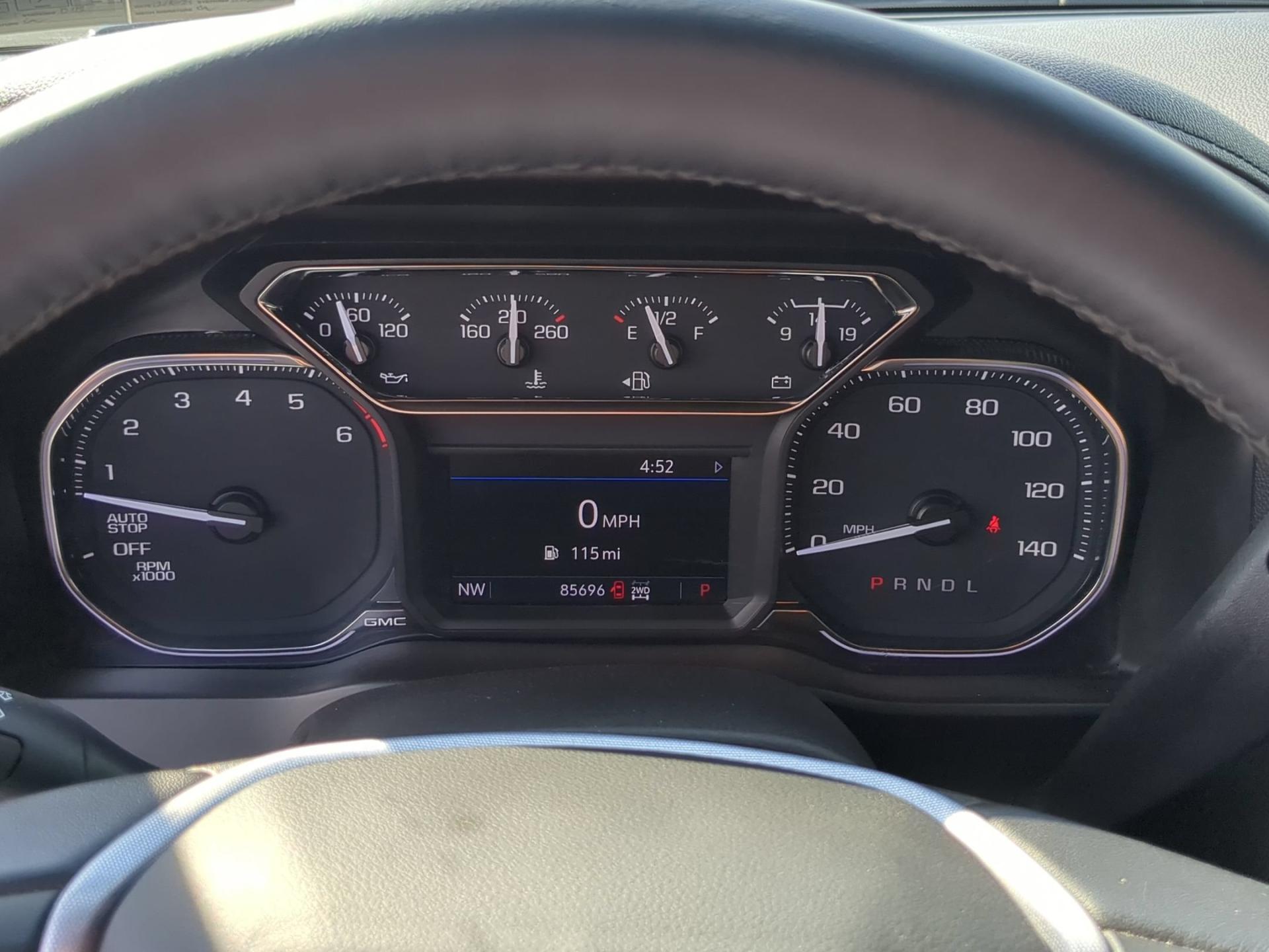 2021 GMC Sierra 1500 SLT - Photo 10
