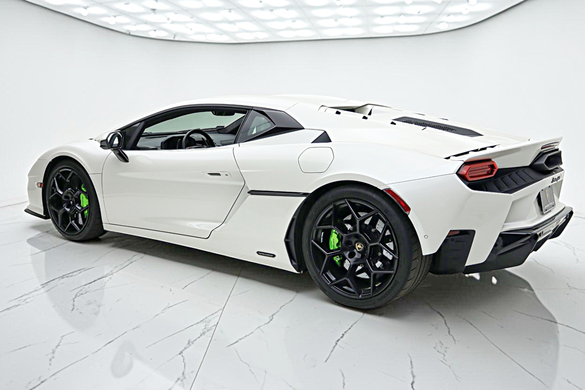 2026 Lamborghini Temerario Base - Photo 8