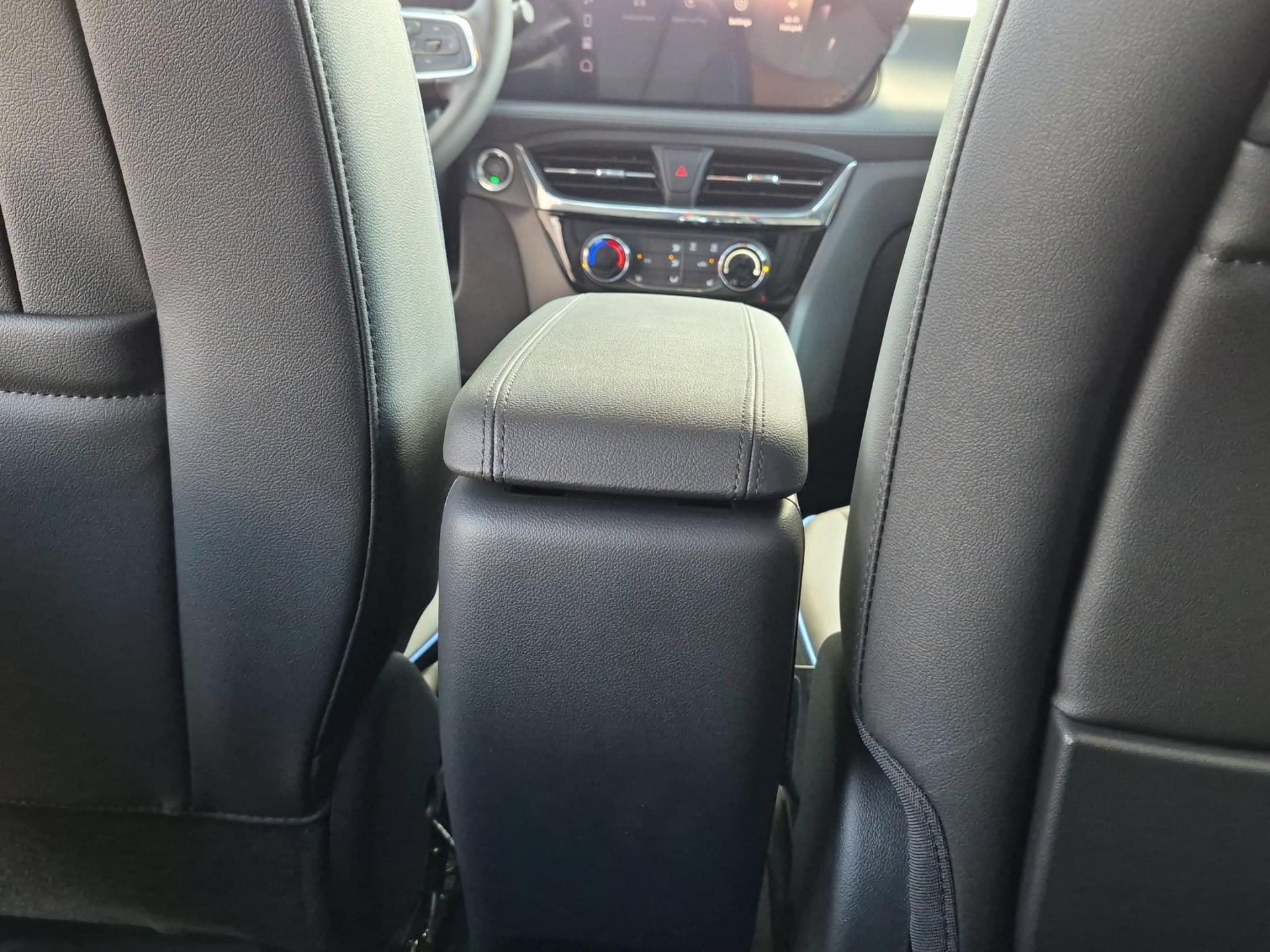 2026 Buick Encore GX Sport Touring - Photo 19