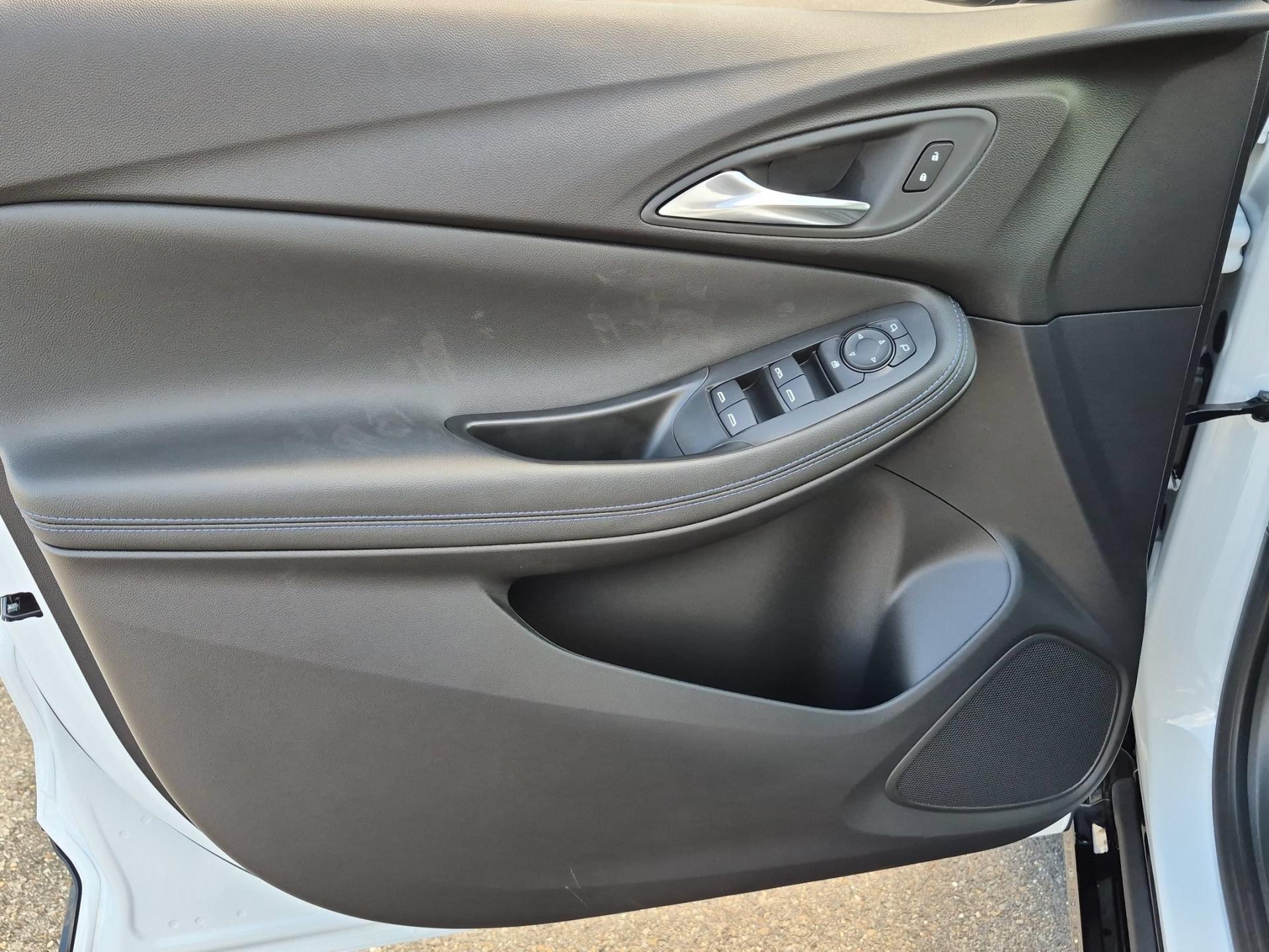 2026 Buick Encore GX Sport Touring - Photo 20