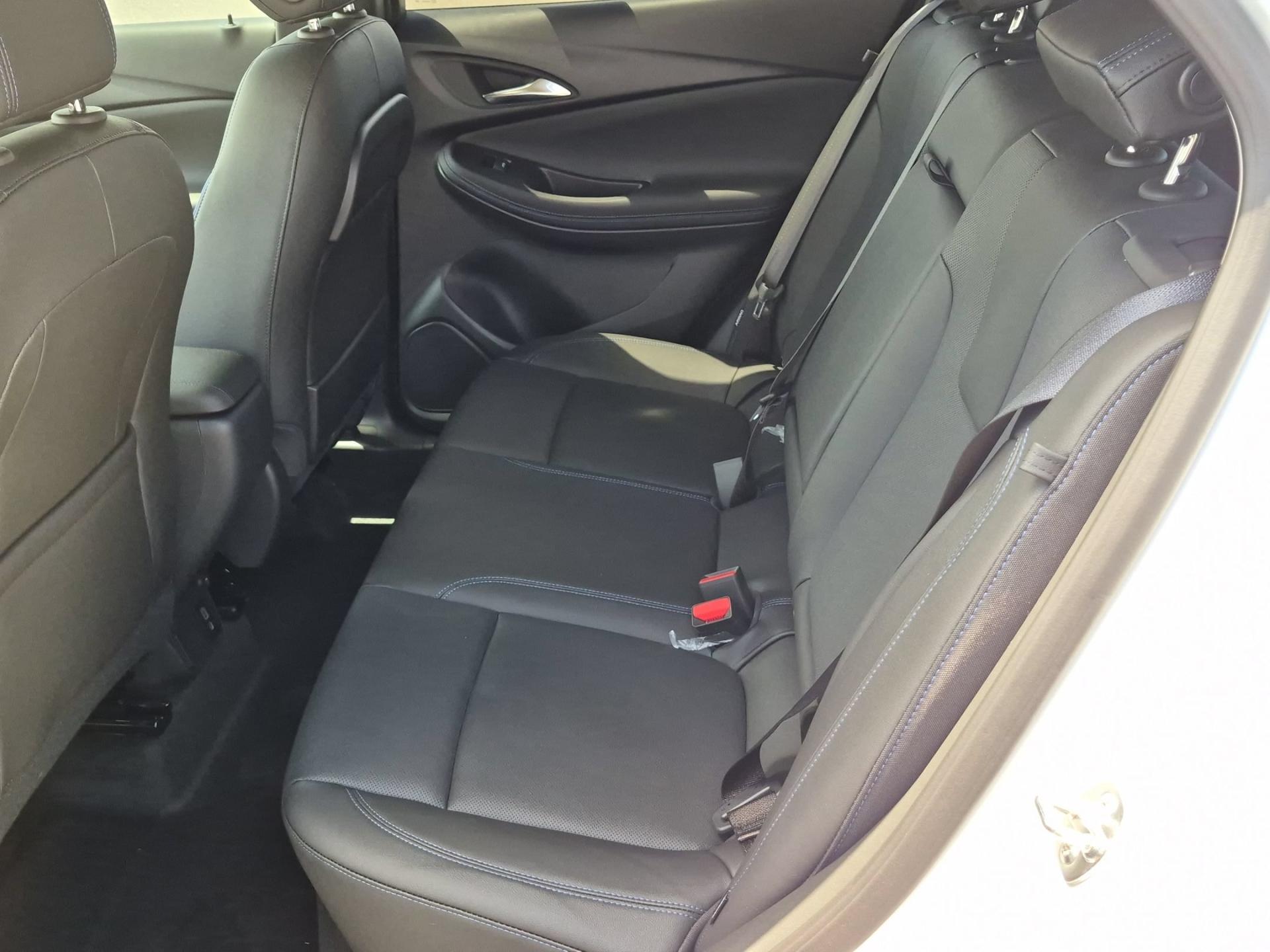 2026 Buick Encore GX Sport Touring - Photo 23