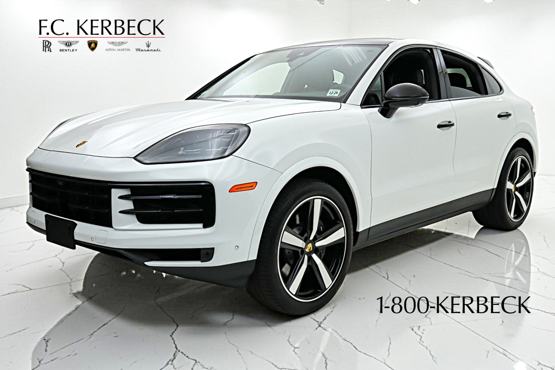 2024 Porsche Cayenne -'s photo