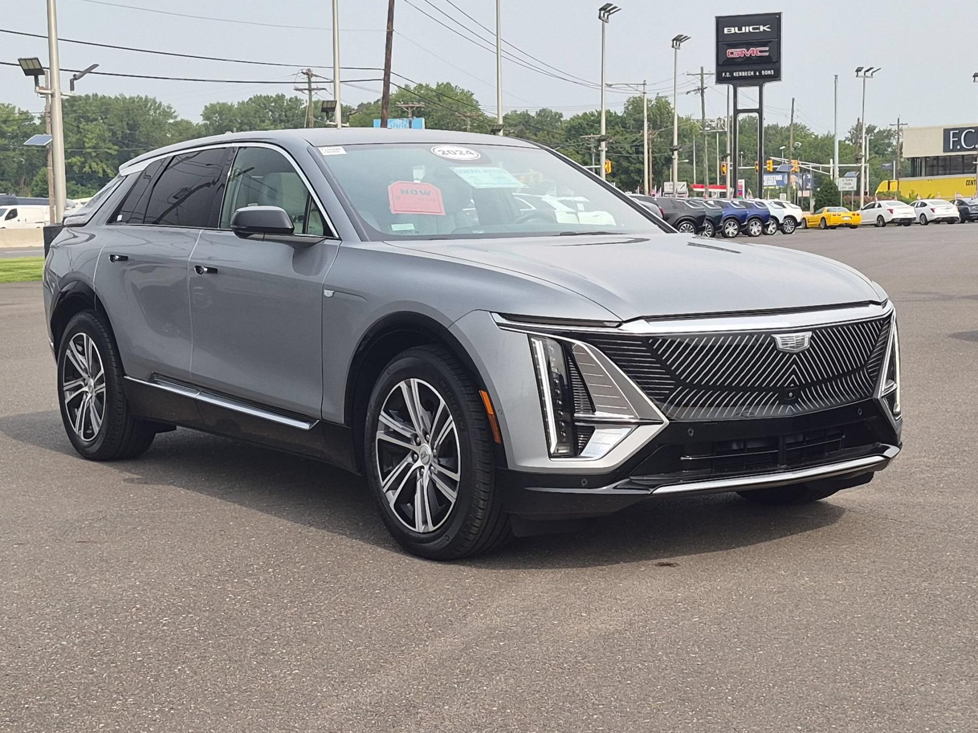 Used 2024 Cadillac LYRIQ Luxury 2 with VIN 1GYKPRRL1RZ127929 for sale in Palmyra, NJ