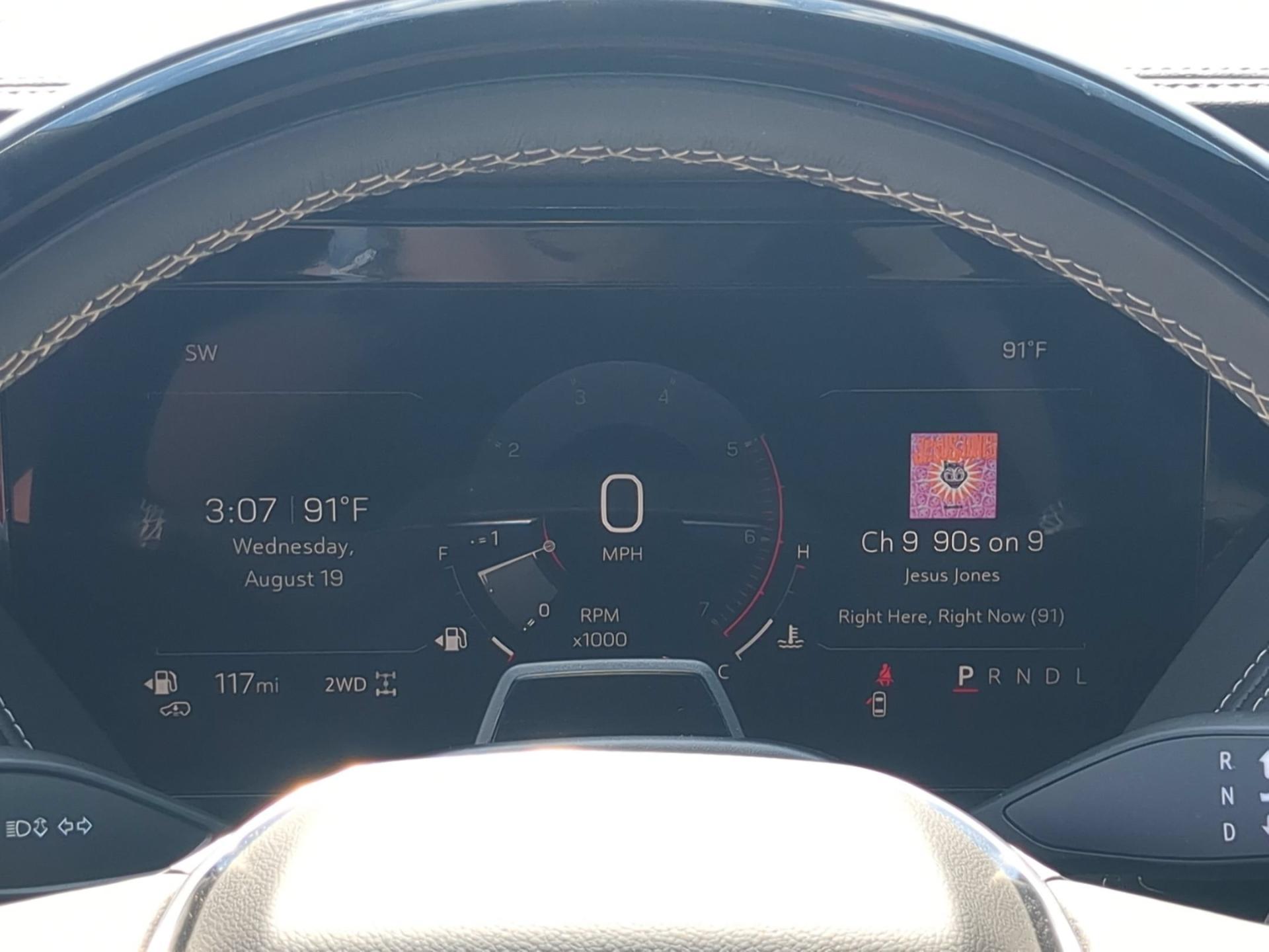 2025 GMC Yukon XL Denali Ultimate - Photo 10