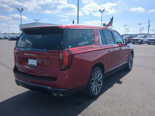 2025 GMC Yukon XL Denali Ultimate - Photo 40