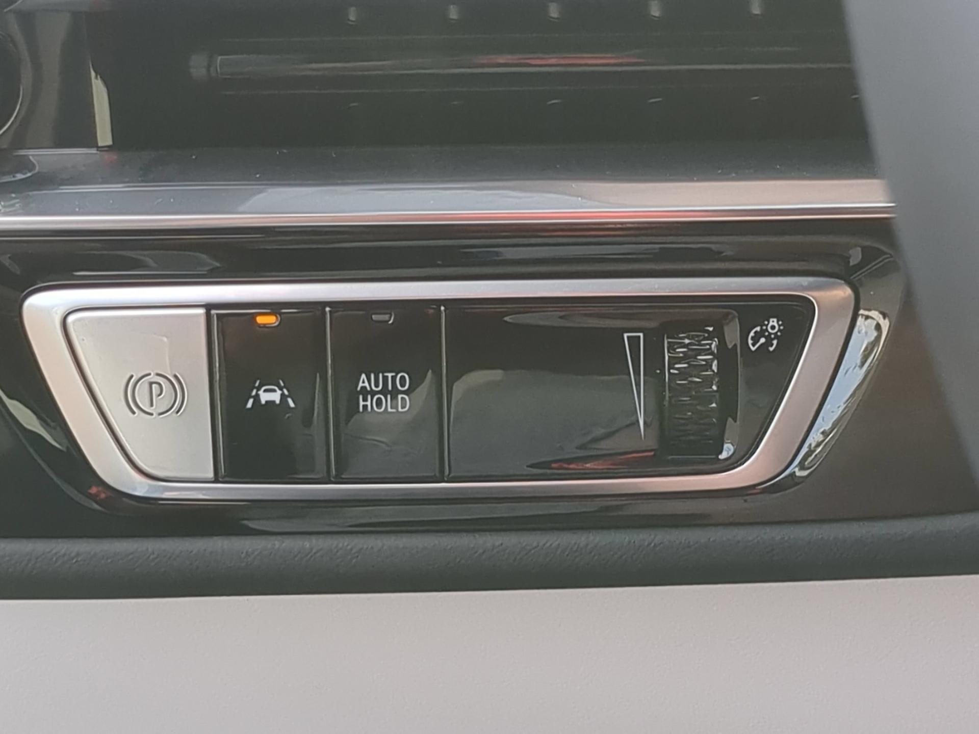 2024 Cadillac LYRIQ Luxury 1 - Photo 17