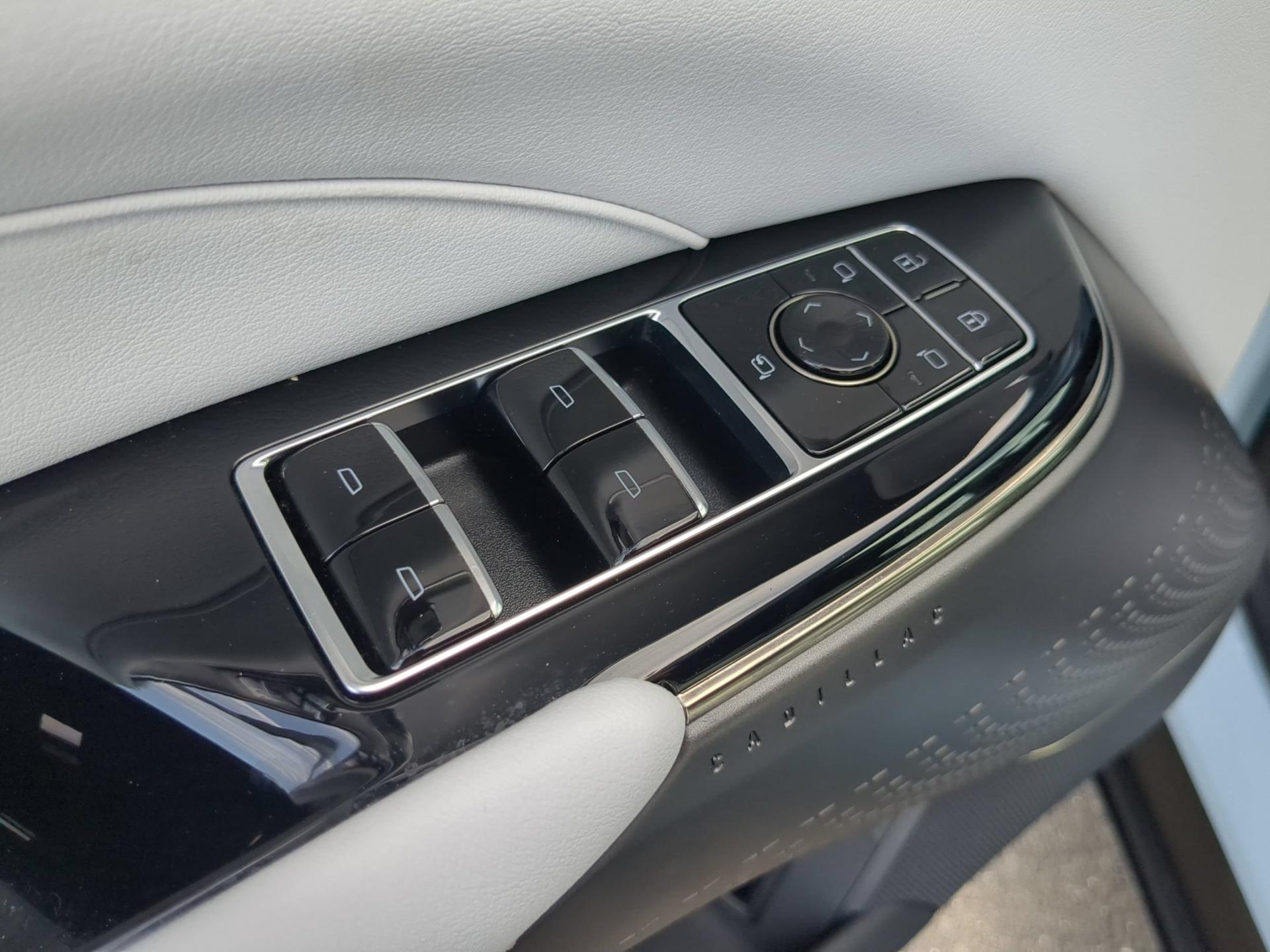 2024 Cadillac LYRIQ Luxury 1 - Photo 22