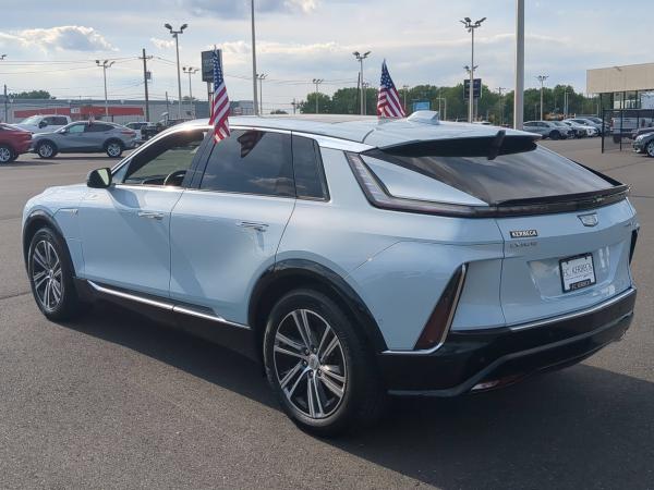2024 Cadillac LYRIQ Luxury 1 - Photo 38